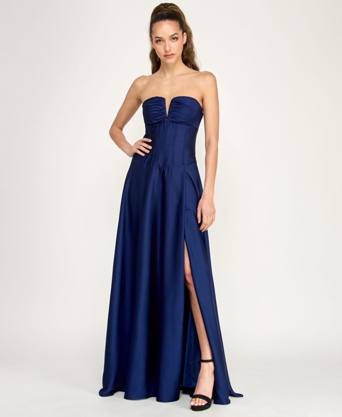 Alex & Sophia Juniors’ Strapless V-Detail Polyester Slit Skirt Gown – NAVY Alex & Sophia Juniors’ Strapless V-Detail Polyester Slit Skirt Gown – NAVY