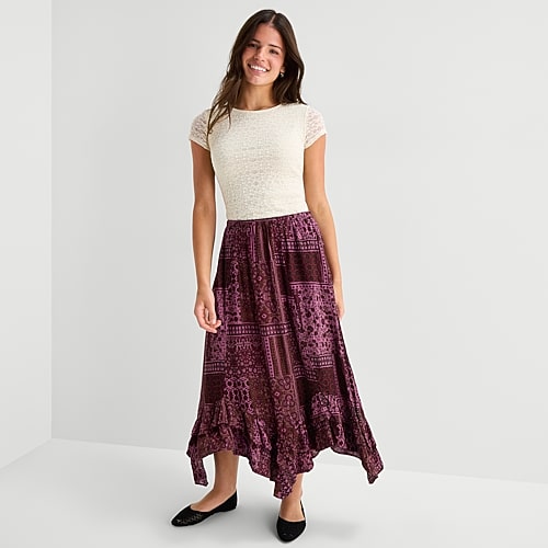 Arizona Womens Juniors Midi A-Line Skirt, Small, Red Arizona Womens Juniors Midi A-Line Skirt, Small, Red