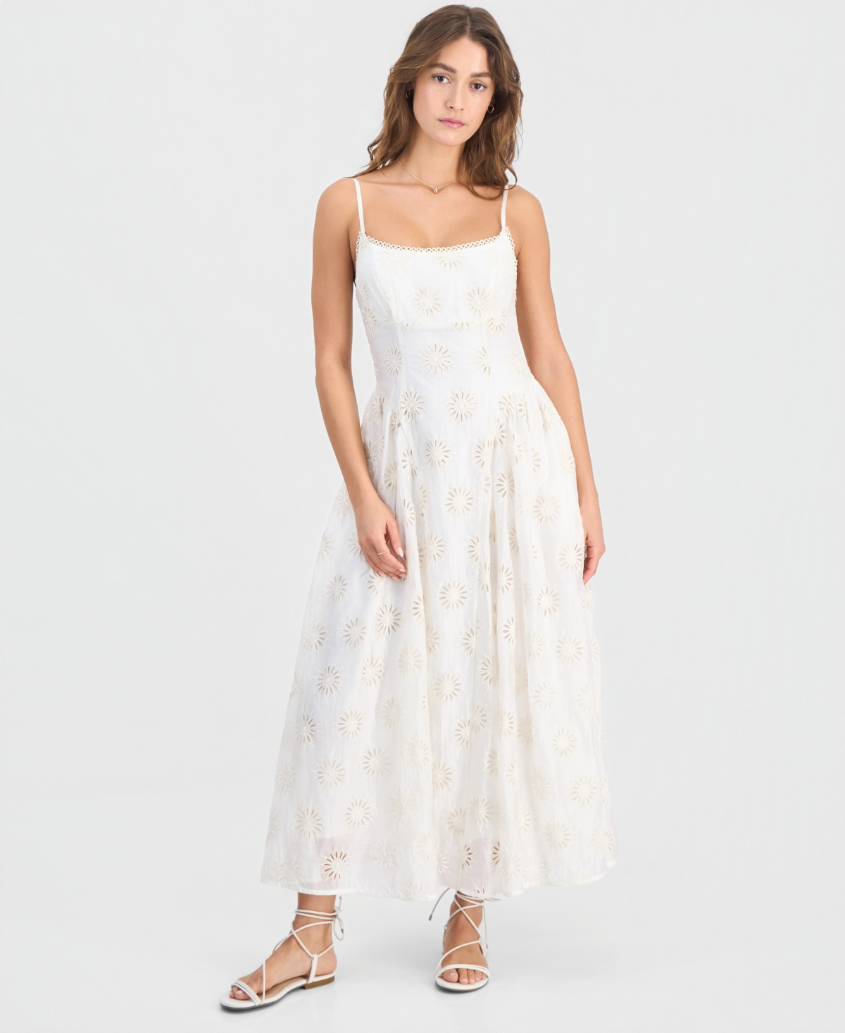 Astr the Label Women’s Caerwyn Square Neck Sleeveless Midi Dress – Cream Astr the Label Women’s Caerwyn Square Neck Sleeveless Midi Dress – Cream