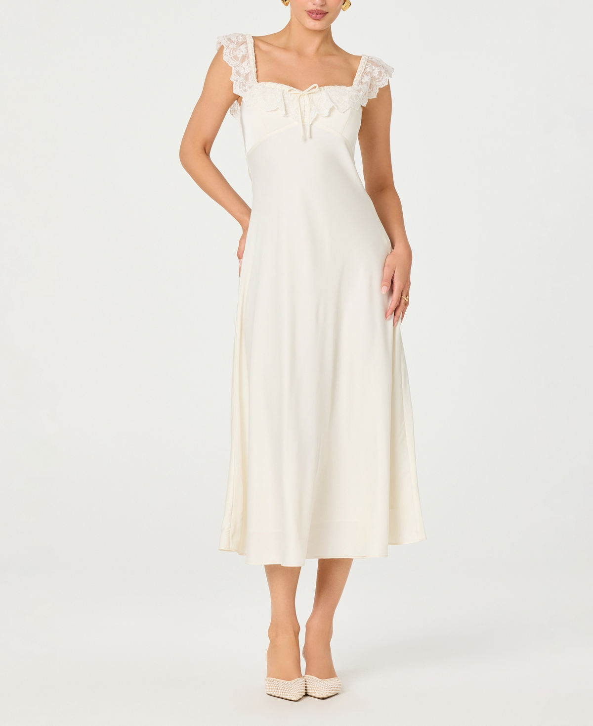 Astr the Label Women’s Makiya Sweetheart Dress – Cream Astr the Label Women’s Makiya Sweetheart Dress – Cream