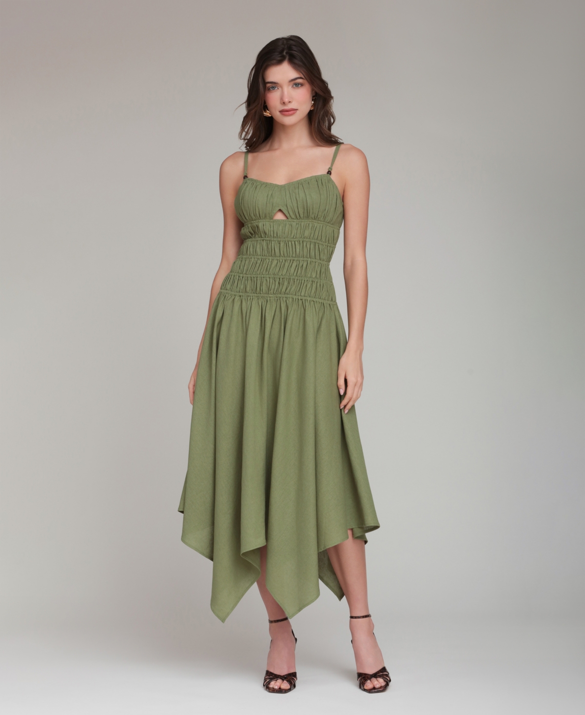 Avec Les Filles Women’s Sweetheart Neck Shirred Handkerchief Hem Midi Dress – Olive Avec Les Filles Women’s Sweetheart Neck Shirred Handkerchief Hem Midi Dress – Olive