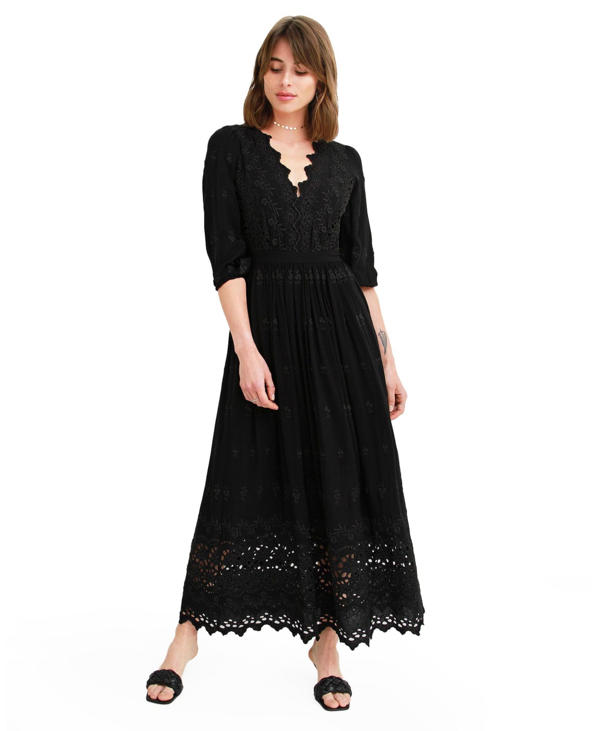 Belle & Bloom Women’s All Eyes On Me Midi Dress – Black