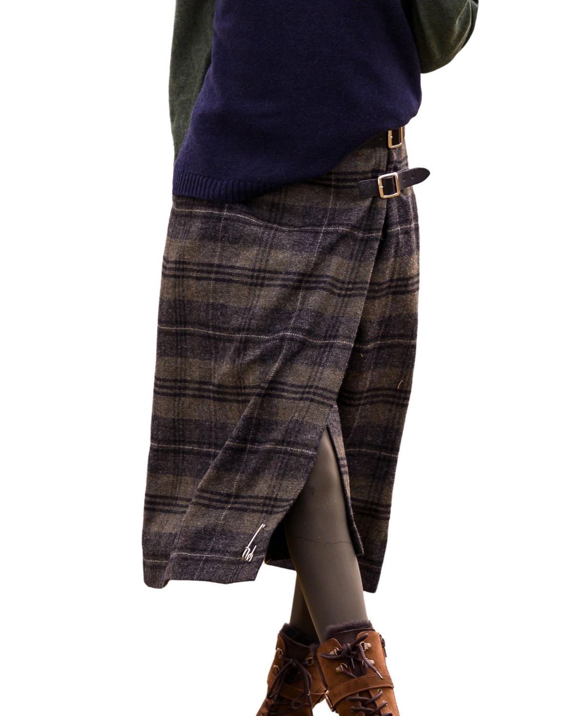 Celtic & Co. Women’s Midi Celt Kilt Plaid Skirt – Green Celtic & Co. Women’s Midi Celt Kilt Plaid Skirt – Green