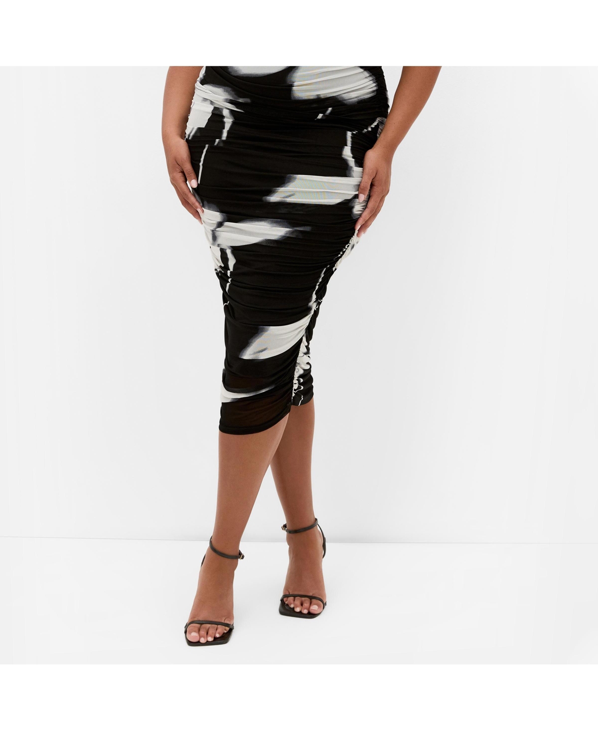 City Chic Women’s Dana Blur Print Mesh Skirt – Black