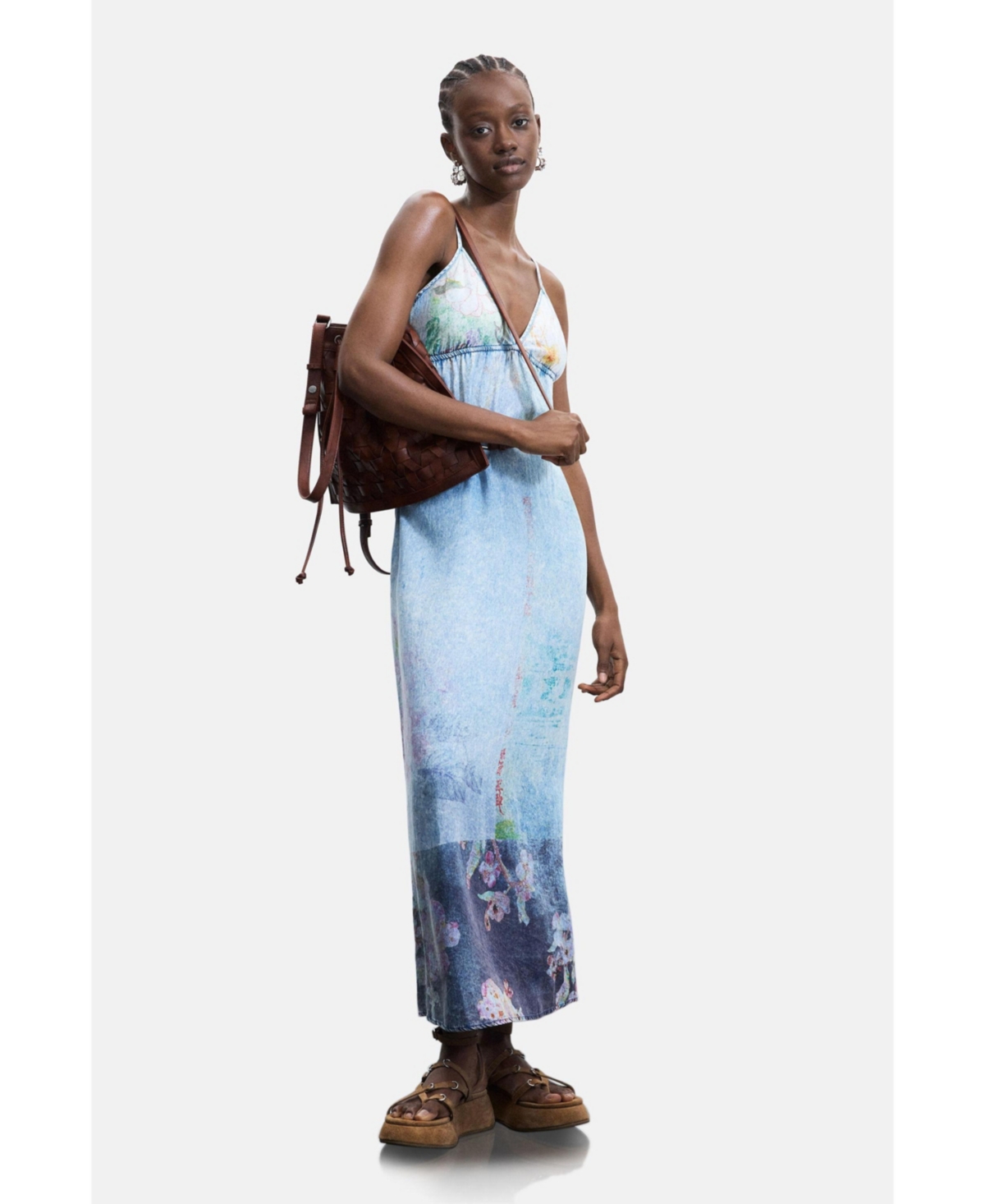 Desigual Women’s Long Denim Strappy Dress – Light blue Desigual Women’s Long Denim Strappy Dress – Light blue