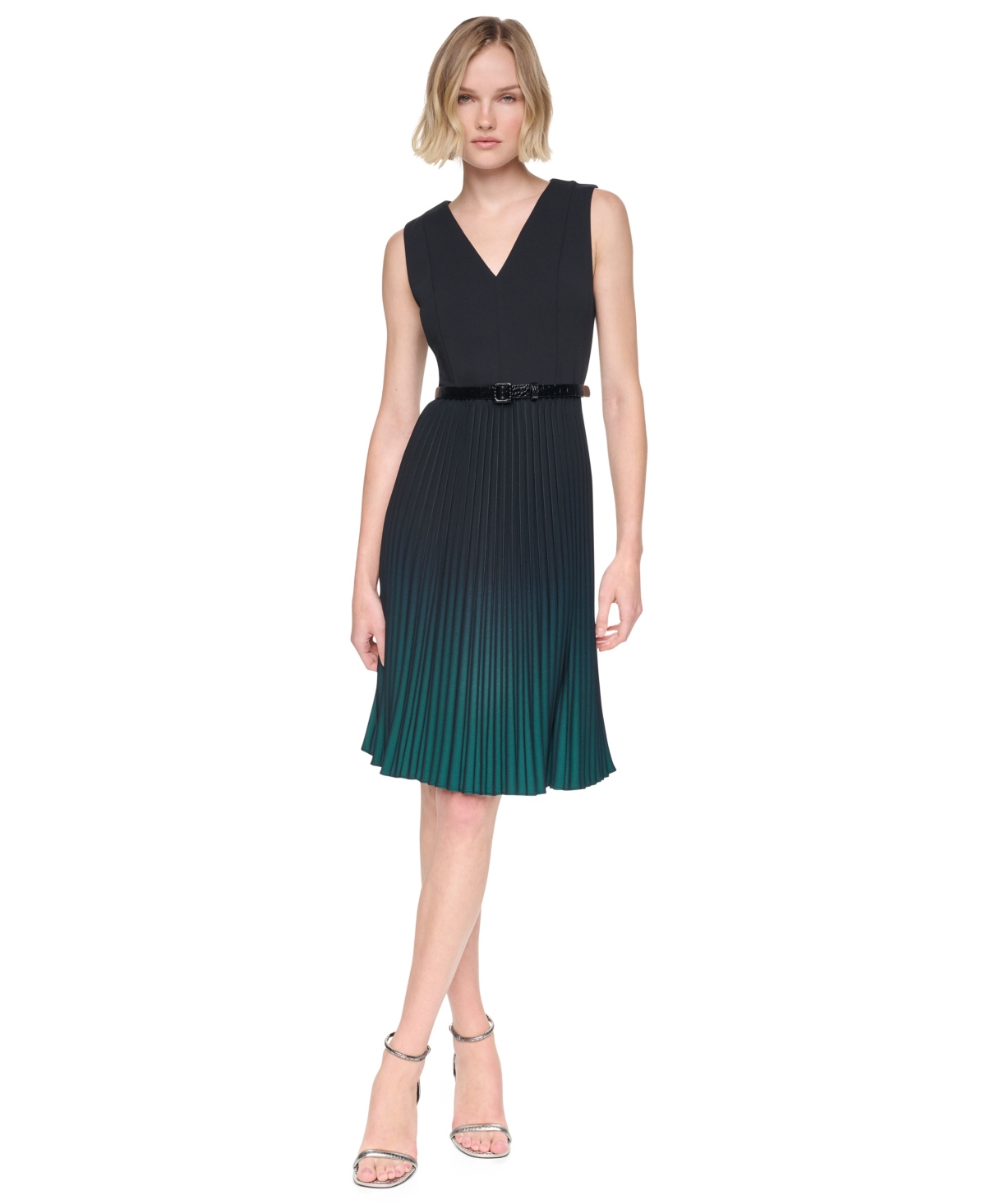Dkny Women’s Sleeveless V-Neck Ombre Pleated Dress – Black/Malachite Dkny Women’s Sleeveless V-Neck Ombre Pleated Dress – Black/Malachite