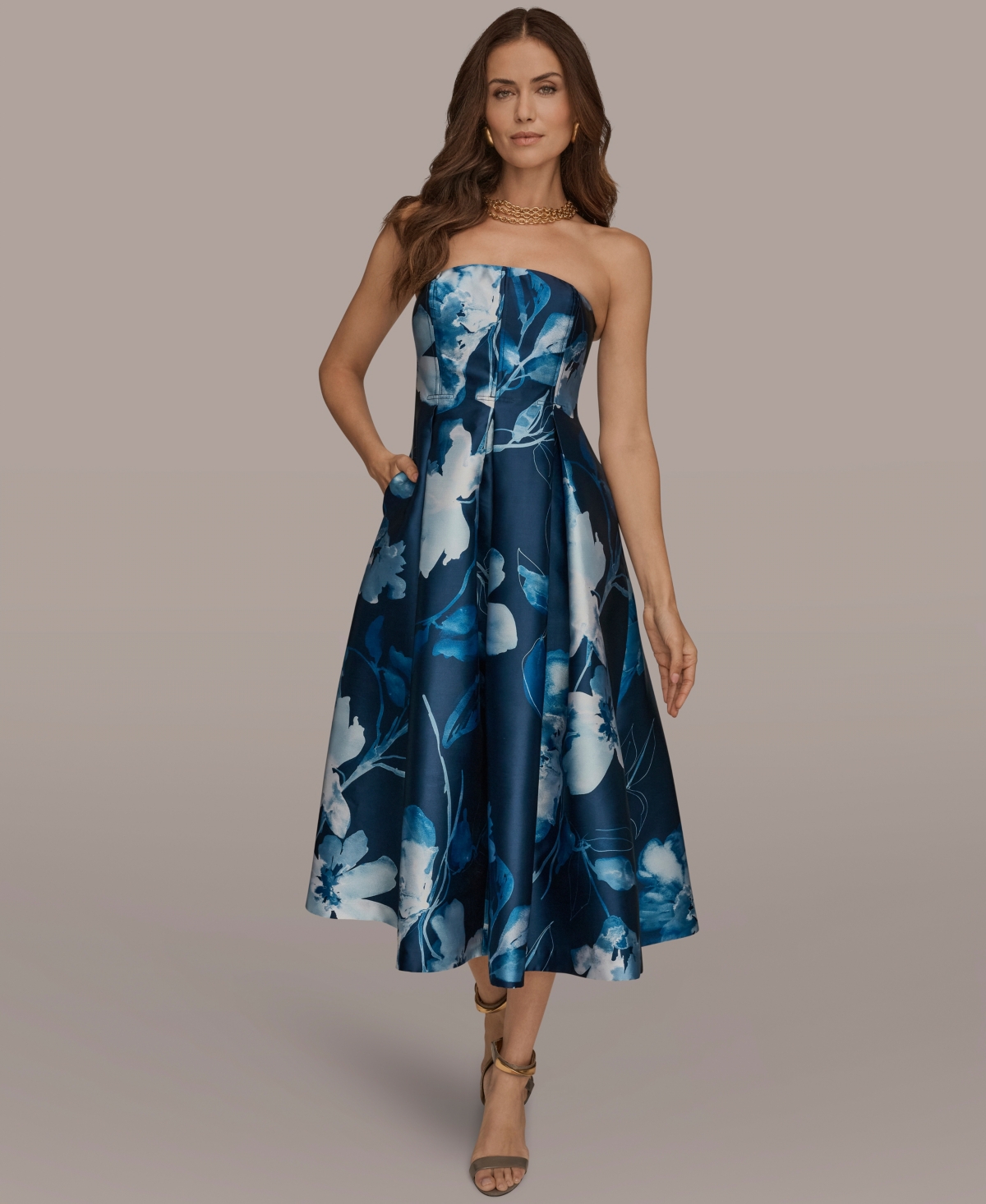 Donna Karan New York Women’s Strapless Floral A-Line Midi Dress – Nightfall/Walnut Donna Karan New York Women’s Strapless Floral A-Line Midi Dress – Nightfall/Walnut