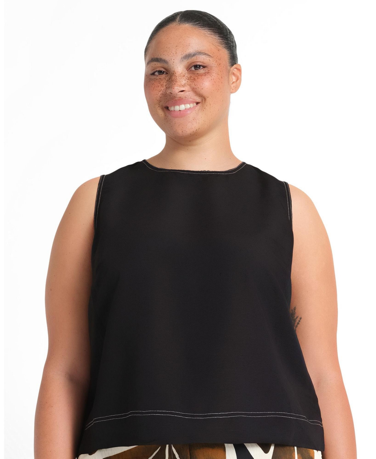 Estelle Women’s Shae Linen Contrast Crew Tank Top – Black/stone Estelle Women’s Shae Linen Contrast Crew Tank Top – Black/stone