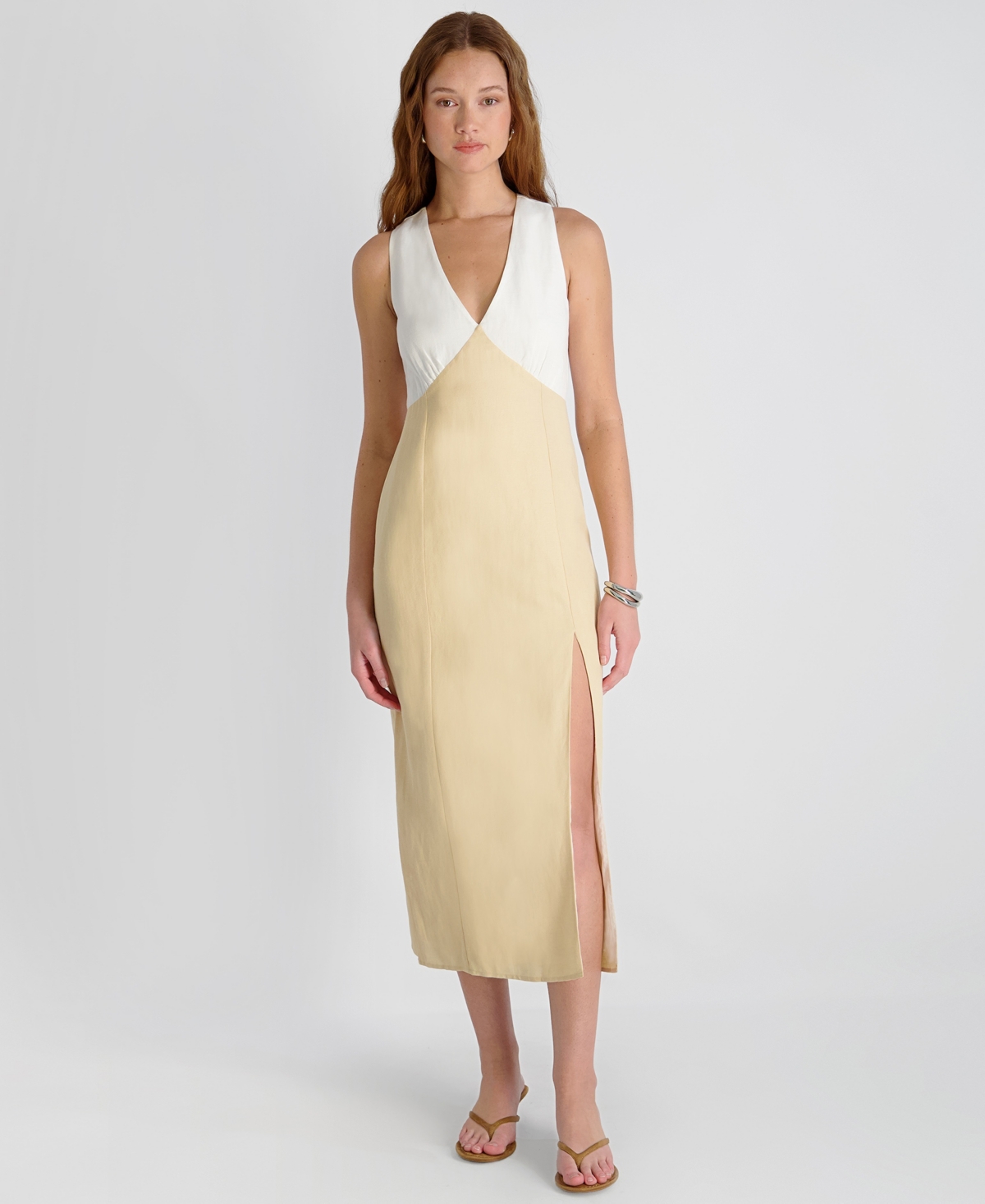 French Connection Women’s Cooper Linen Contrast V-Neck Midi Dress – Summer White / Ecru French Connection Women’s Cooper Linen Contrast V-Neck Midi Dress – Summer White / Ecru