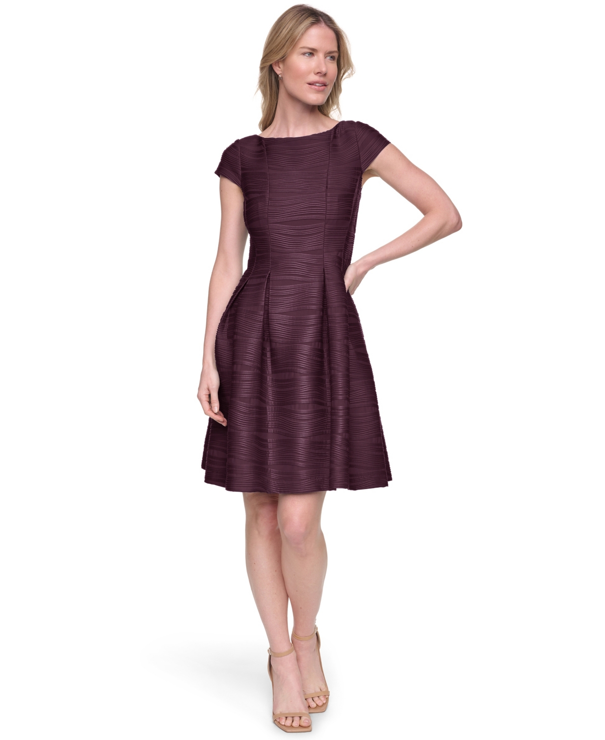Jessica Howard Women’s Boat-Neck Cap-Sleeve Release Pleat Fit & Flare Dress – Rainforest