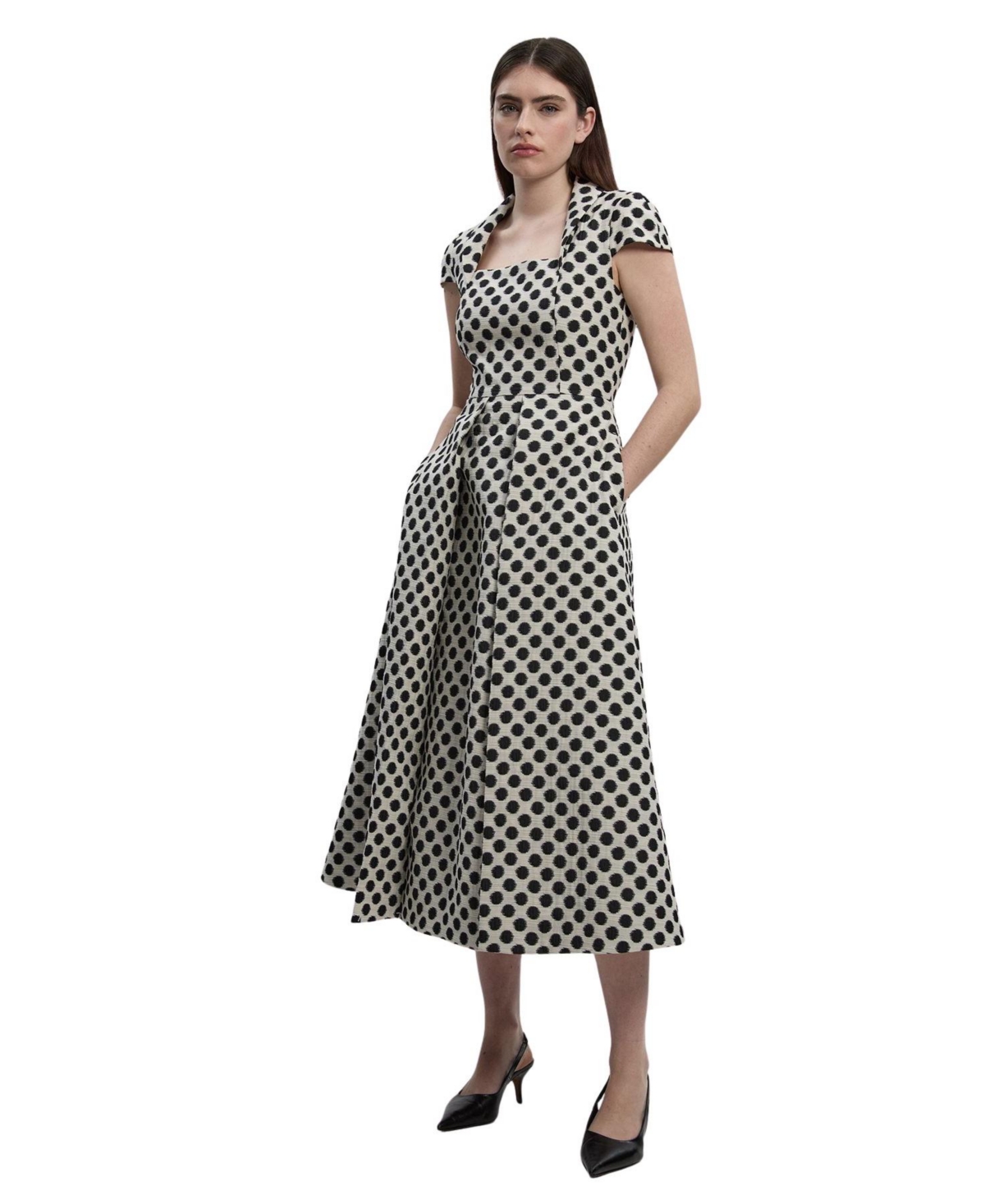 Karen Millen Women’s Spot Jacquard Square Neck Midi Dress – Mono