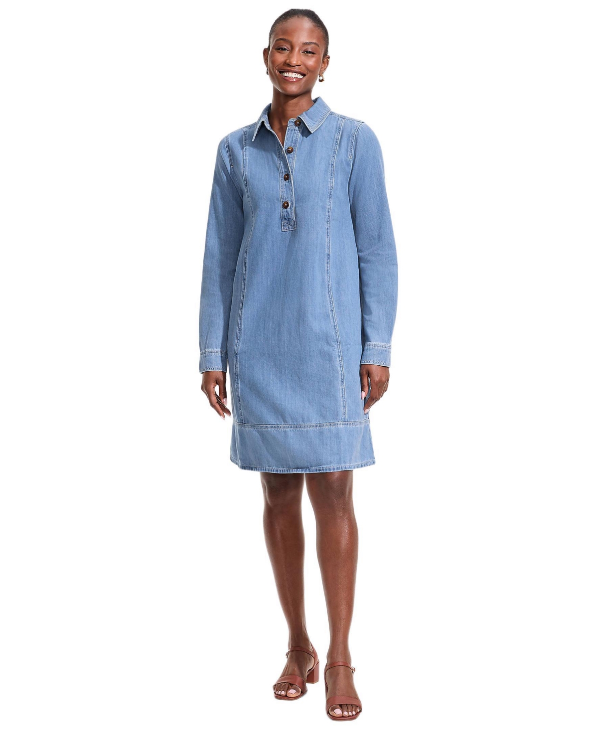 Lands’ End Women’s Light Weight Denim Popover At the Knee Dress – Spring blue wash Lands’ End Women’s Light Weight Denim Popover At the Knee Dress – Spring blue wash