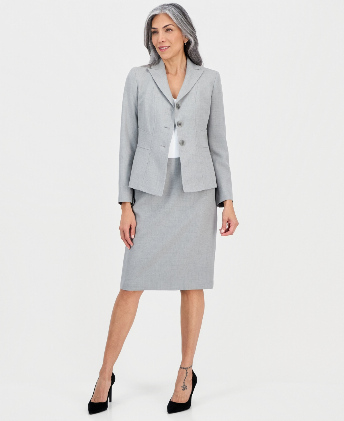 Le Suit Petite Women’s Peak-Lapel Slim-Fit 2 Piece Skirt Suit – Grey Multi Le Suit Petite Women’s Peak-Lapel Slim-Fit 2 Piece Skirt Suit – Grey Multi