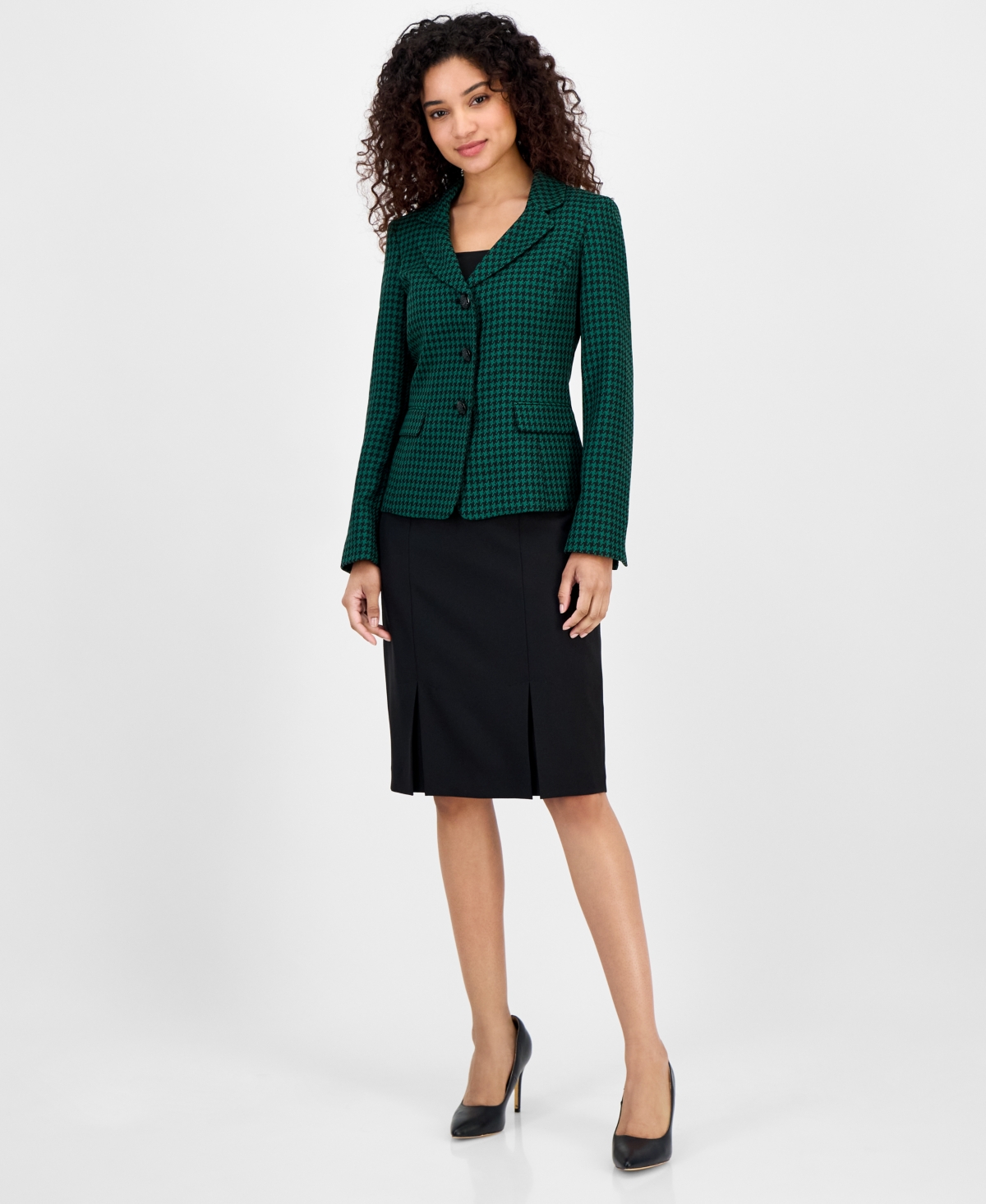Le Suit Women’s Houndstooth Jacket & Pleated Pencil Skirt Suit Set, Regular & Petite – Emerald/black