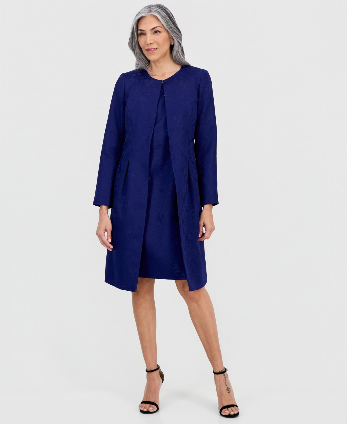 Le Suit Women’s Jacquard Jacket & Round-Neck Sheath 2 Piece Dress Suit – Regal Purple Le Suit Women’s Jacquard Jacket & Round-Neck Sheath 2 Piece Dress Suit – Regal Purple