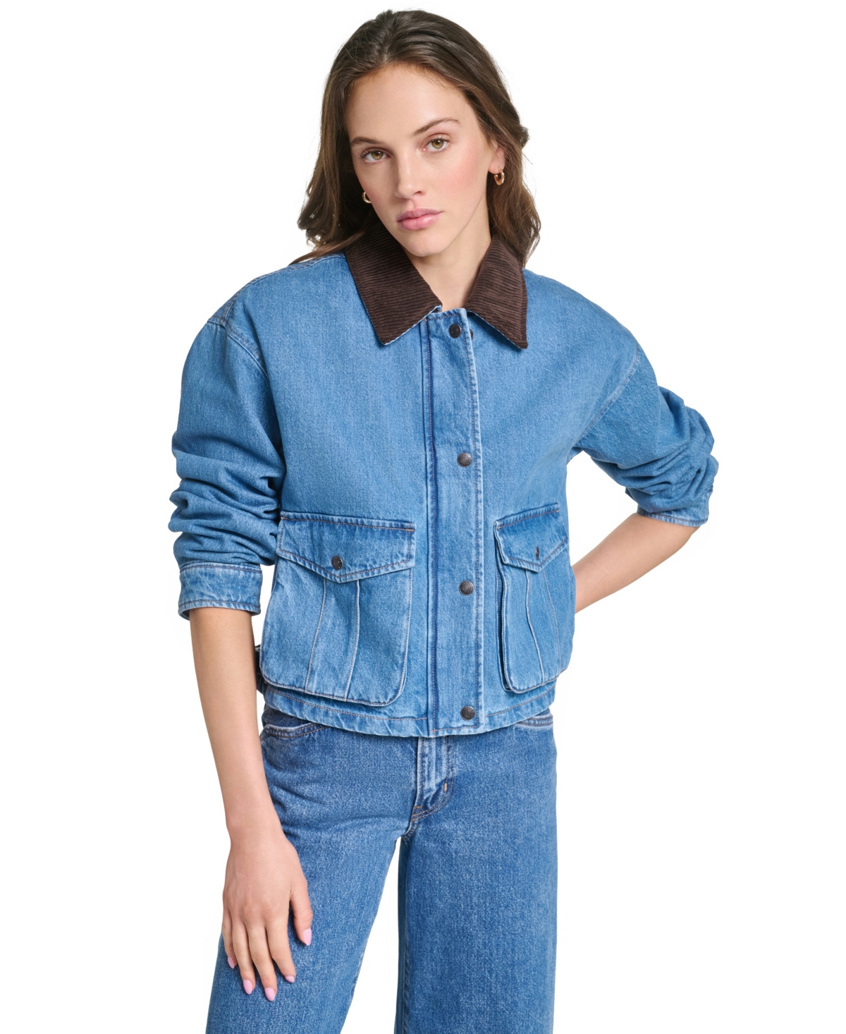 Levi’s Women’s Cropped Cotton Corduroy-Collar Barn Jacket – Med Wash D Levi’s Women’s Cropped Cotton Corduroy-Collar Barn Jacket – Med Wash D