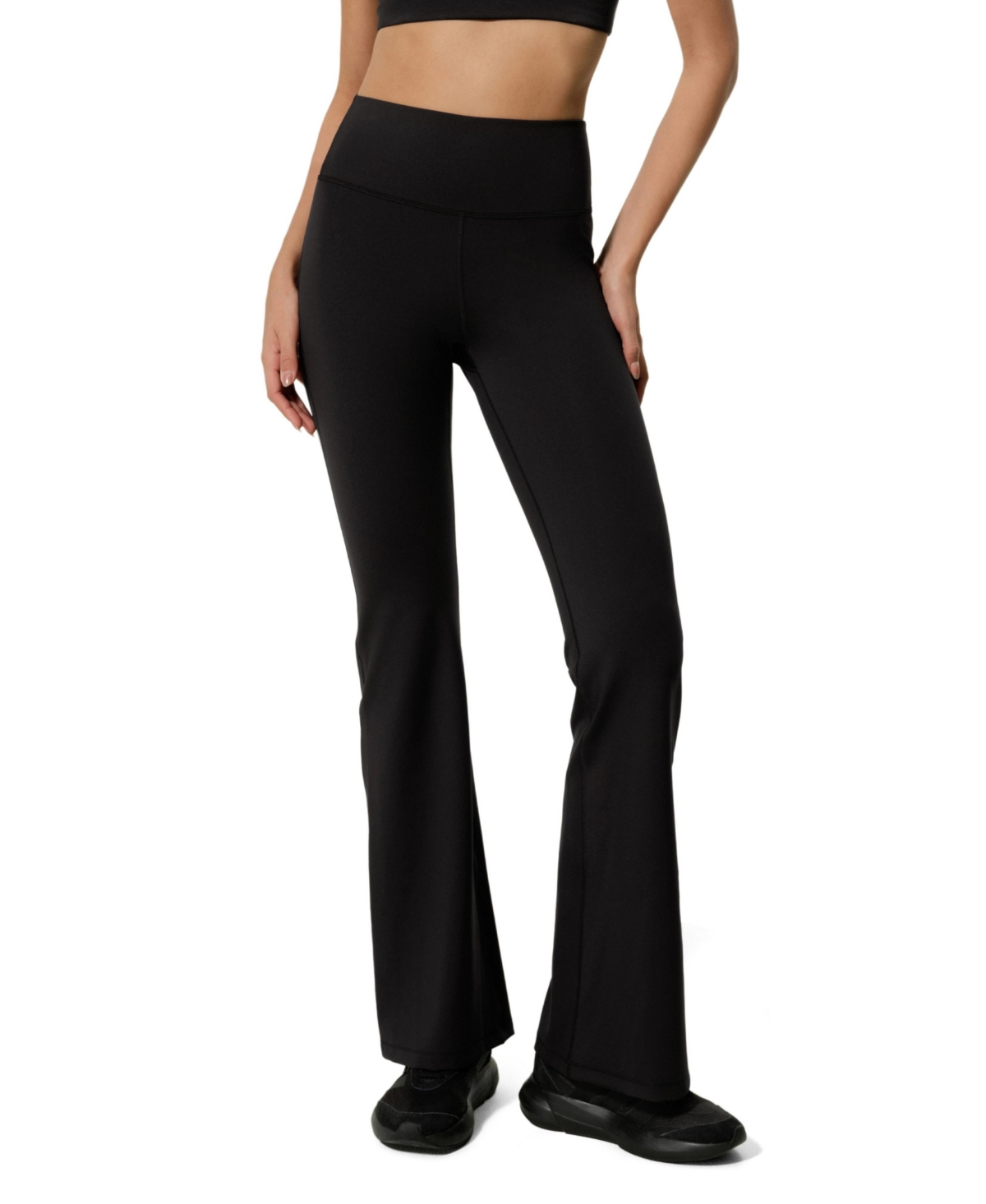 Lilysilk Women’s Contour High Rise Flared Drape Flow Leggings – Black Lilysilk Women’s Contour High Rise Flared Drape Flow Leggings – Black