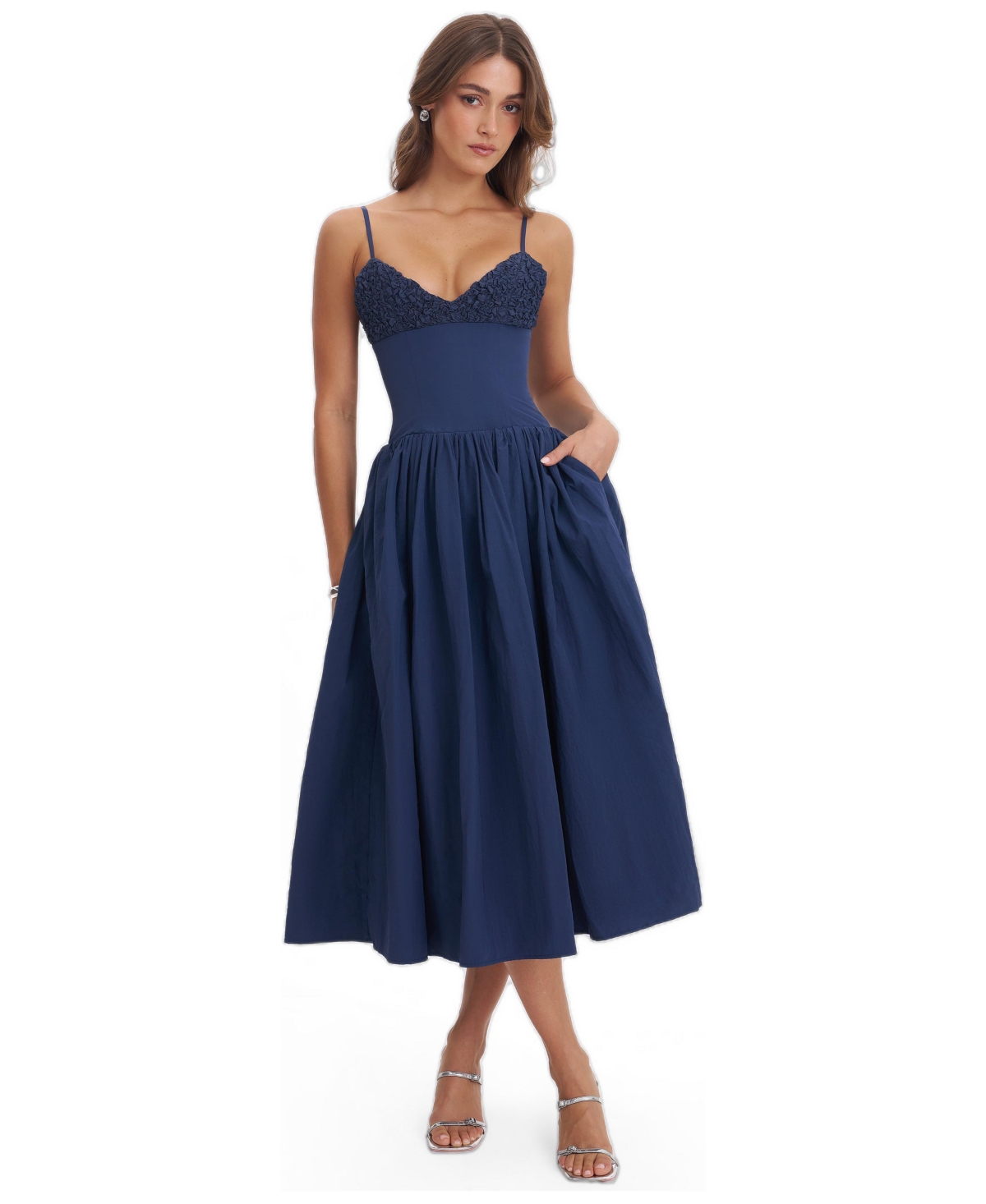 Miss Circle Women’s Ailani Navy Taffeta Smocked Midi Dress – Navy Miss Circle Women’s Ailani Navy Taffeta Smocked Midi Dress – Navy