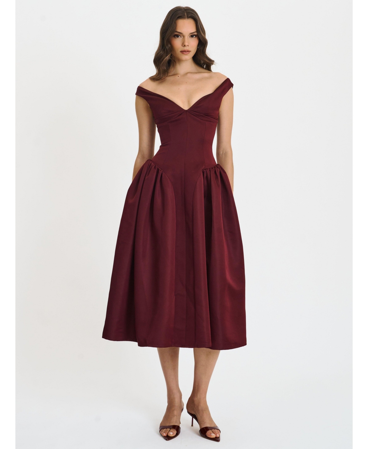 Miss Circle Women’s Omella Burgundy Ruched Bust Sweetheart Flared Maxi Dress – Burgundy Miss Circle Women’s Omella Burgundy Ruched Bust Sweetheart Flared Maxi Dress – Burgundy