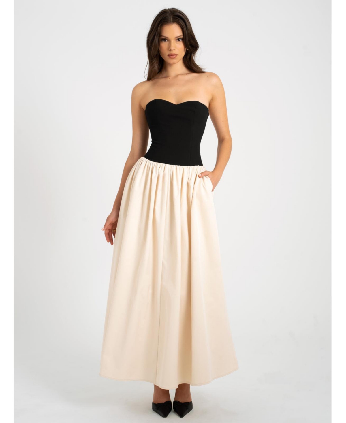 Miss Circle Women’s Sana Sweetheart Lace-up Back Drop Waist Maxi Dress – Black Miss Circle Women’s Sana Sweetheart Lace-up Back Drop Waist Maxi Dress – Black