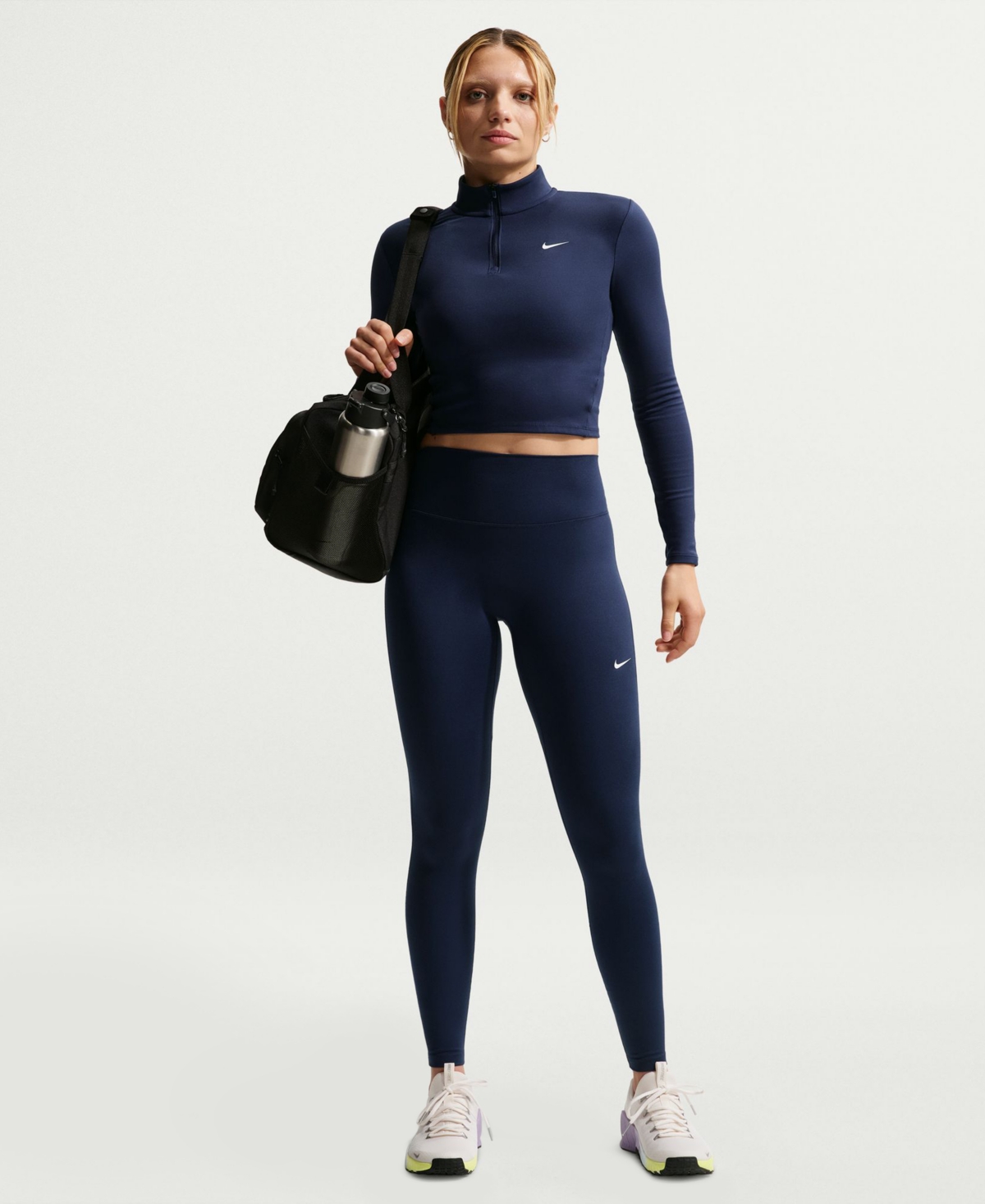 Nike Women’s Seamless Front High Waisted Leggings – Midnight Navy/White Nike Women’s Seamless Front High Waisted Leggings – Midnight Navy/White