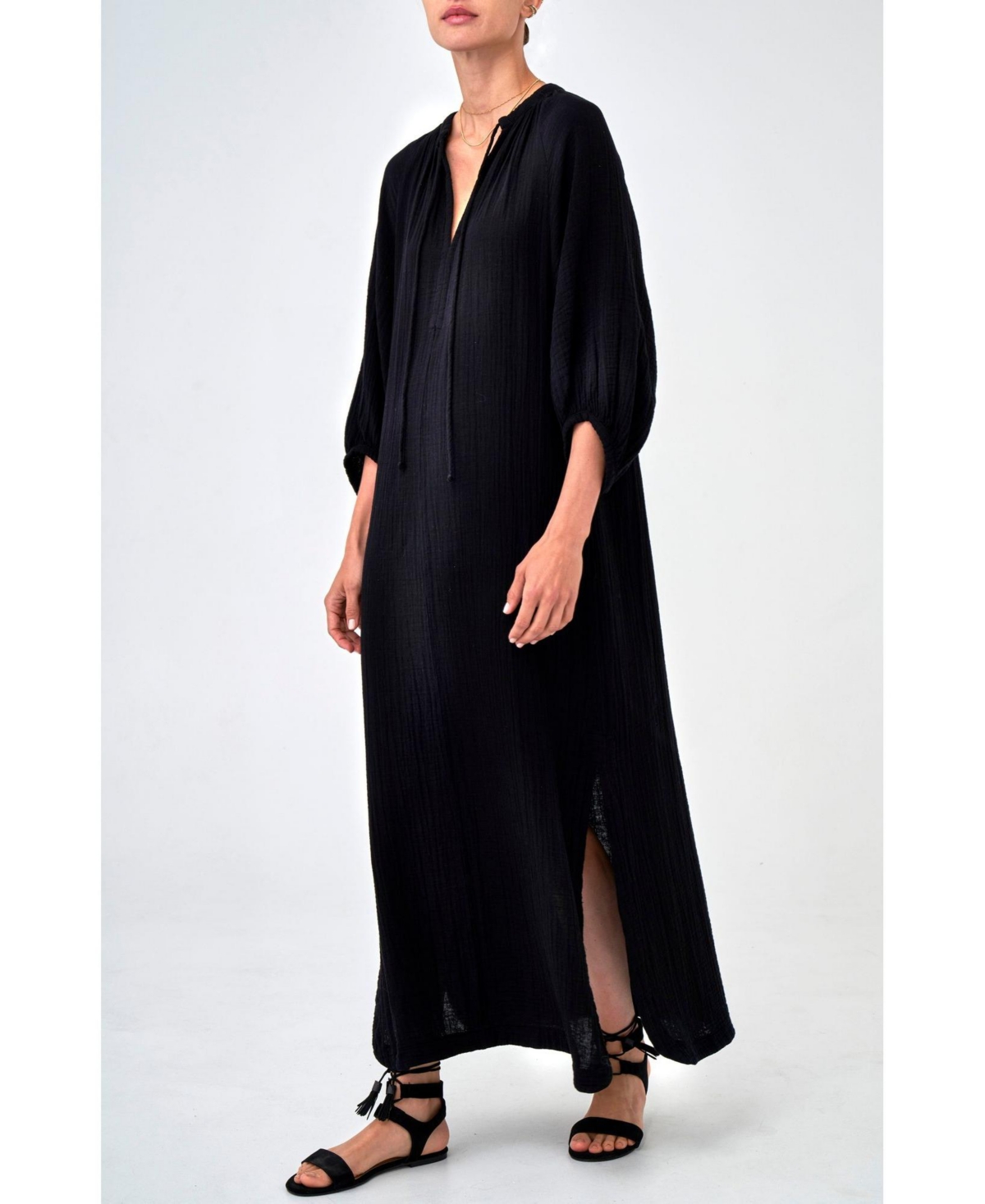 Ocean+Main Women’s Ocean+Main Avery Long Tie Neck Dress Gauze Caftan – Black