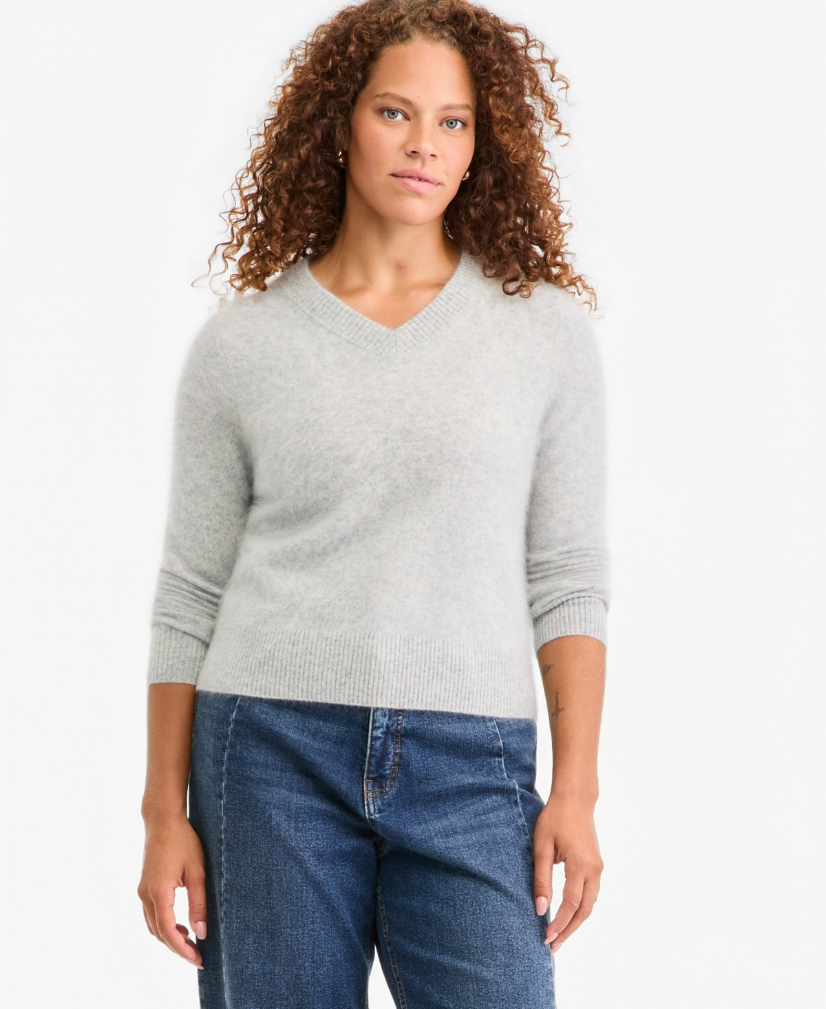 On 34th Women’s Brushed Cashmere V-Neck Sweater, Macy’s Exclusive – Light Grey Heather On 34th Women’s Brushed Cashmere V-Neck Sweater, Macy’s Exclusive – Light Grey Heather