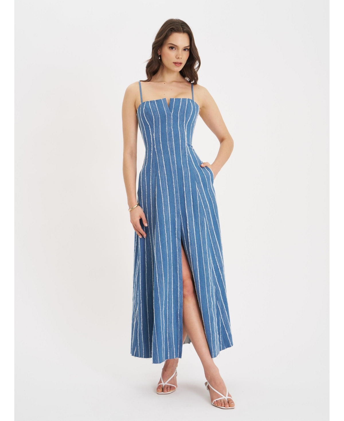 Miss Circle Women’s Abygail Stripe Cotton Denim Maxi Dress – Denim blue Miss Circle Women’s Abygail Stripe Cotton Denim Maxi Dress – Denim blue