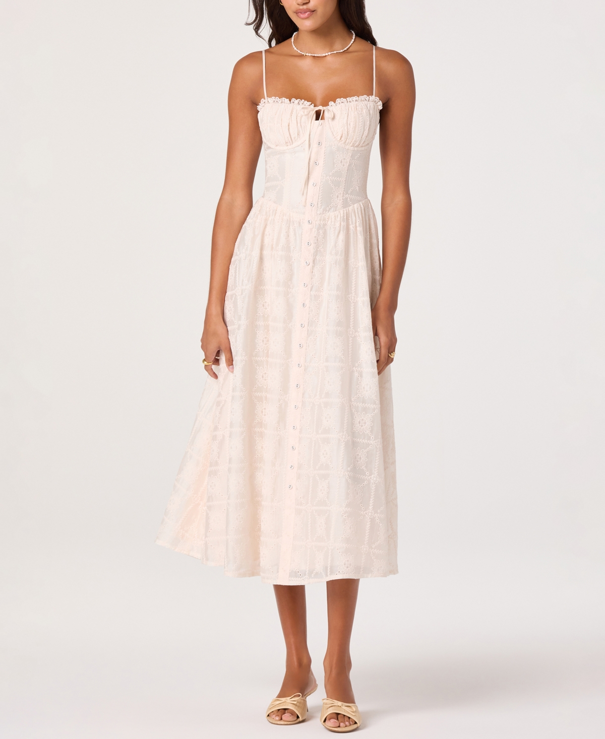 Astr the Label Women’s Aubrey Sweetheart Neck Embroidered Eyelet Midi Dress – Blush Astr the Label Women’s Aubrey Sweetheart Neck Embroidered Eyelet Midi Dress – Blush