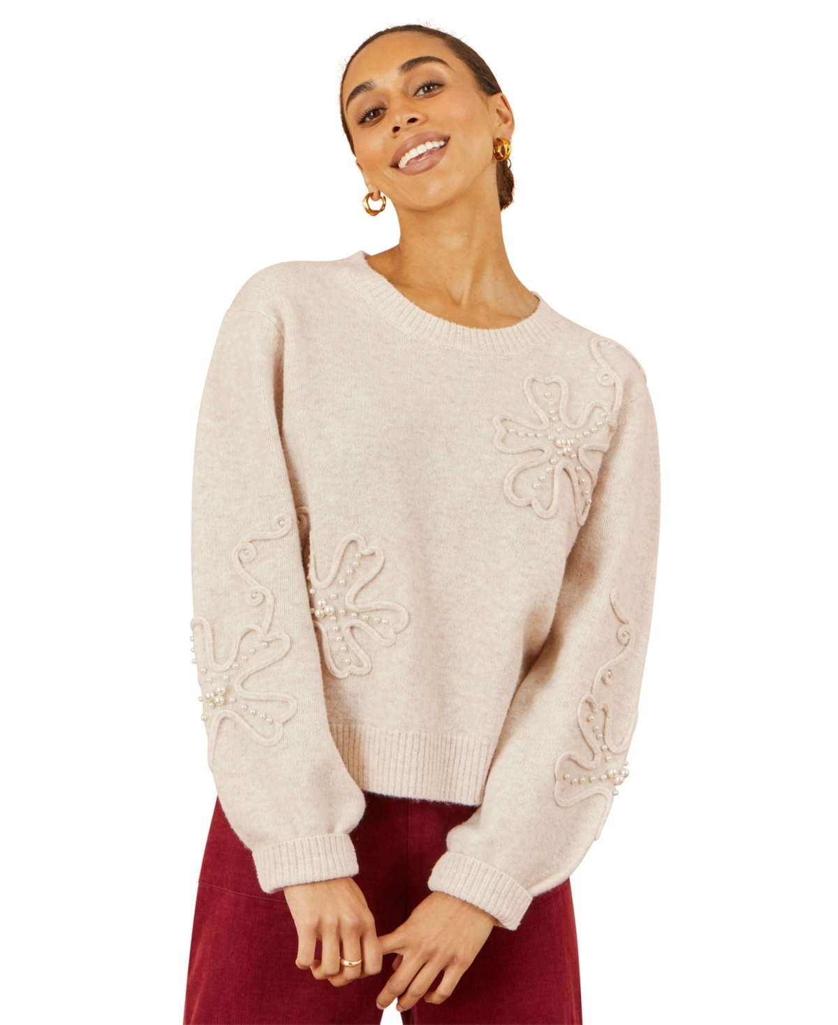 Yumi Women’s Floral Applique Sweater – Oatmeal Yumi Women’s Floral Applique Sweater – Oatmeal