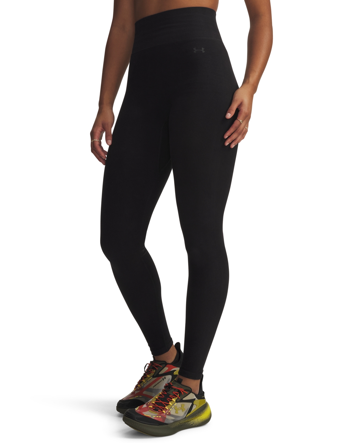 Under Armour Women’s Seamless Ankle-Length Leggings – Ultimate Black