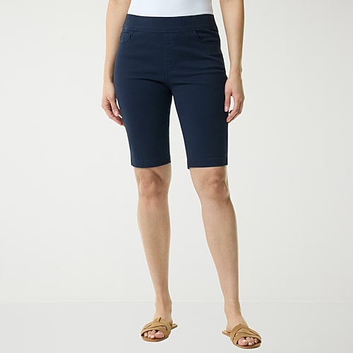 Gloria Vanderbilt Women’s Amanda Pull On Denim Bermuda Short, 10, Blue Gloria Vanderbilt Women’s Amanda Pull On Denim Bermuda Short, 10, Blue