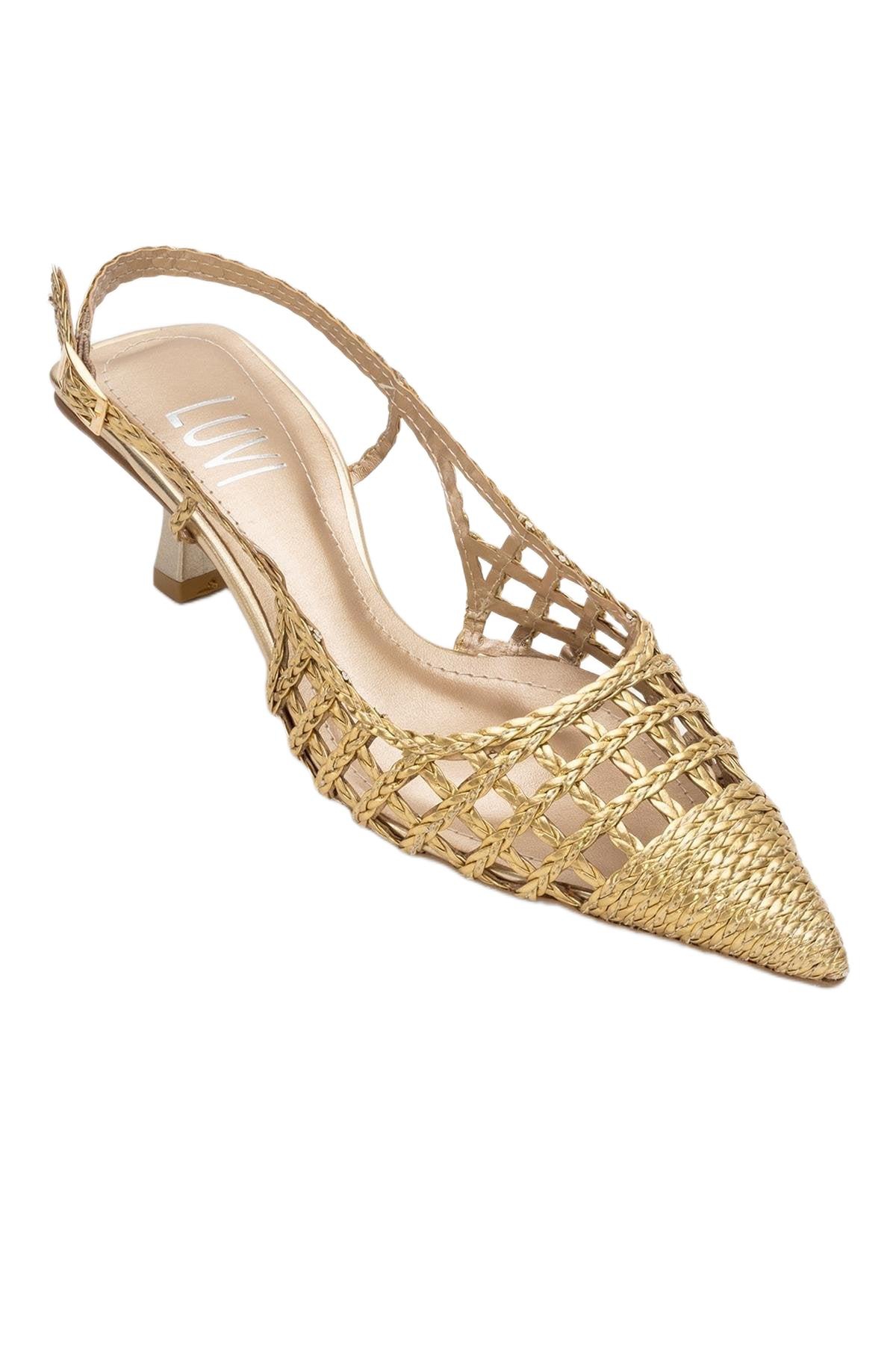Prologue Shoes Women’s Heaven Knitted Pointed Toe Pumps – Gold