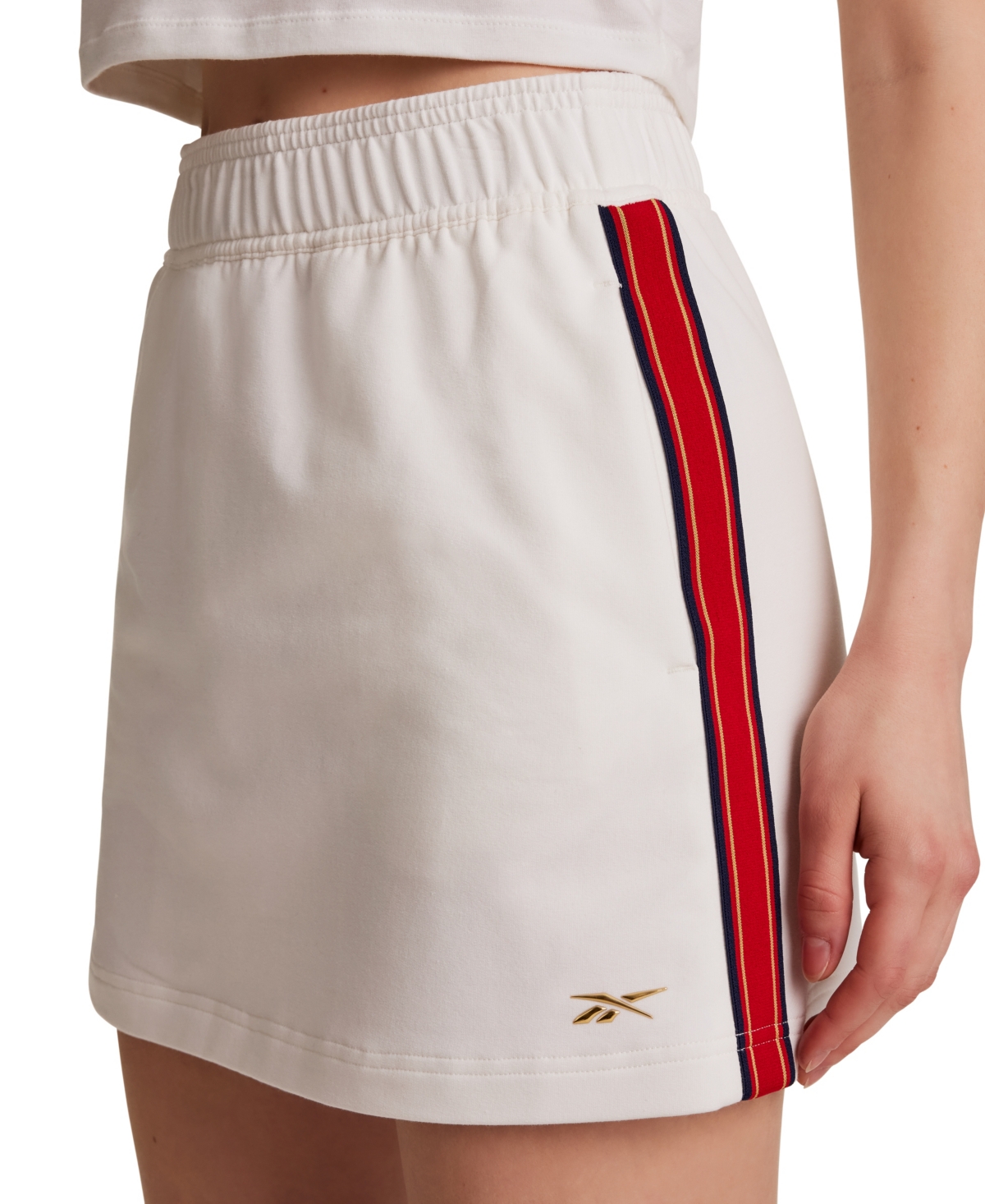 Reebok Women’s Vector Regular-Fit Skirt – Vector Chalk Reebok Women’s Vector Regular-Fit Skirt – Vector Chalk