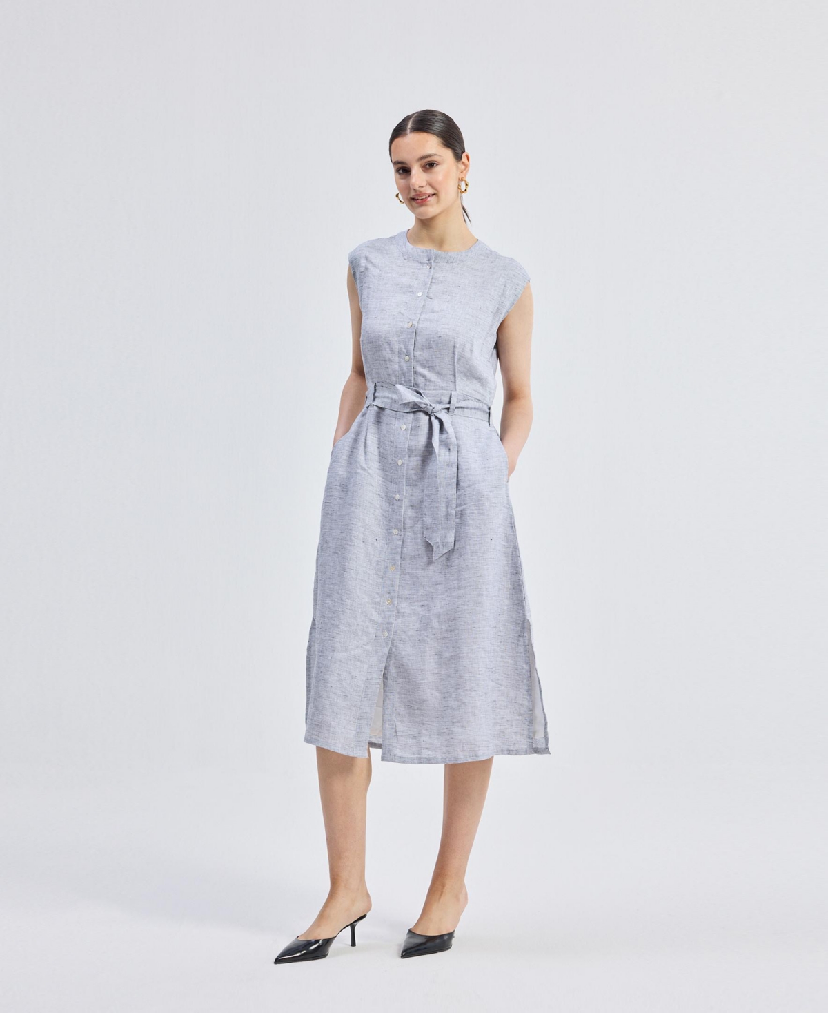 Reistor Women’s Back Cut Out Linen Dress – Pin striped linen Reistor Women’s Back Cut Out Linen Dress – Pin striped linen