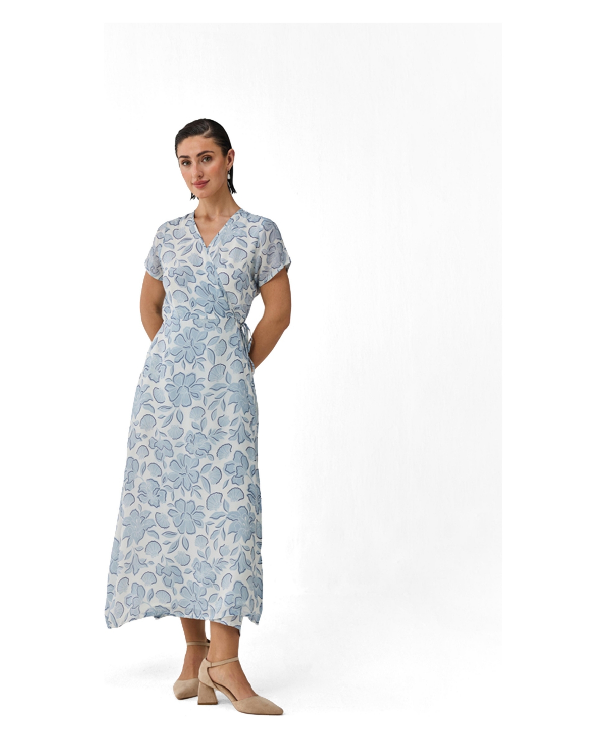 Reistor Women’s Floral Print Tie-Waist Wrap Maxi Dress – Porcelain bloom Reistor Women’s Floral Print Tie-Waist Wrap Maxi Dress – Porcelain bloom