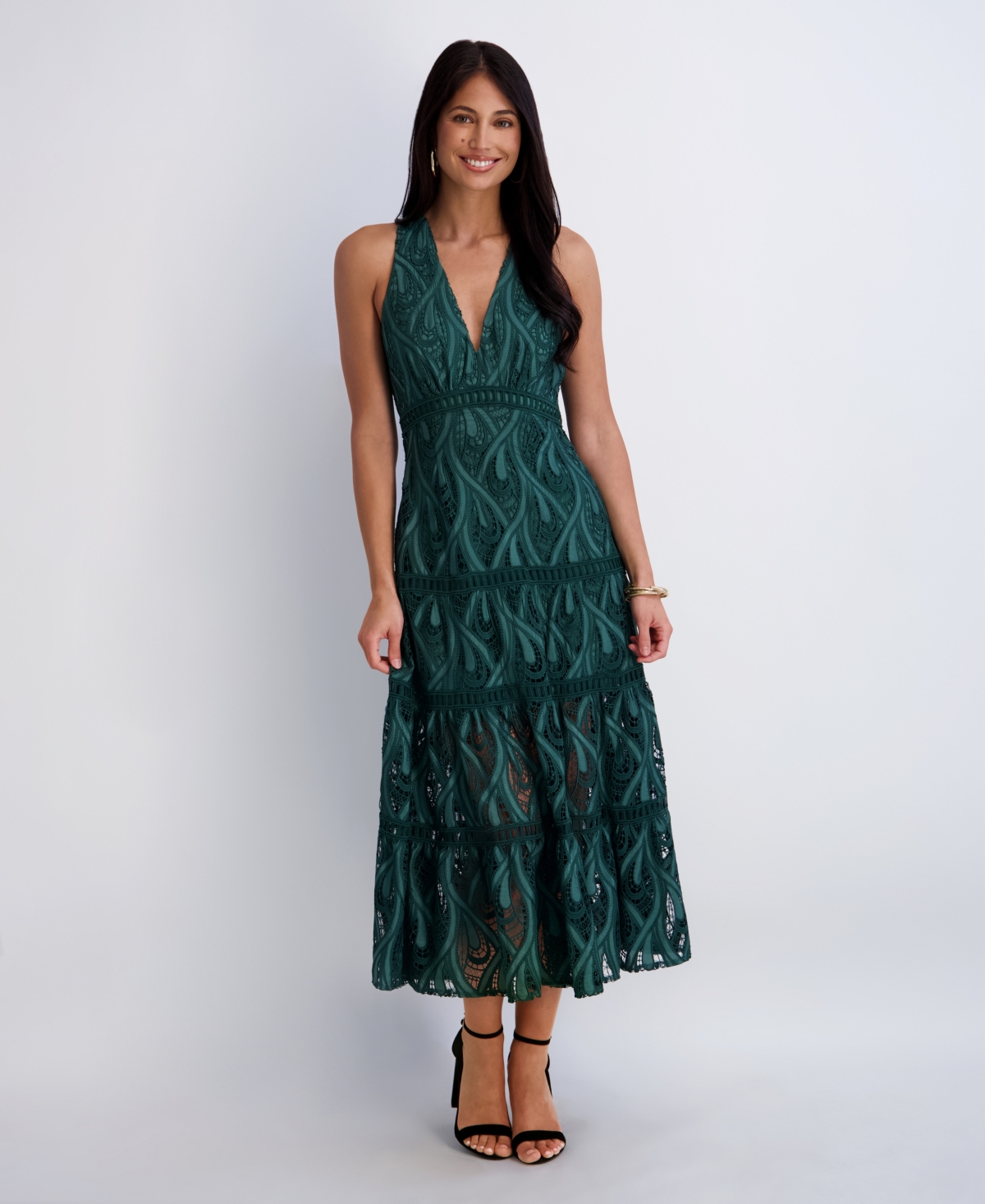 Siena Women’s Heavy Lace Halter Tiered Dress – Green Siena Women’s Heavy Lace Halter Tiered Dress – Green