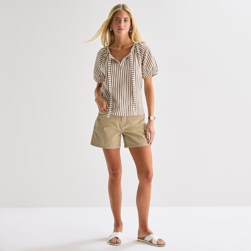 St. John’s Bay Womens 5″ Chino Short, 16, Beige