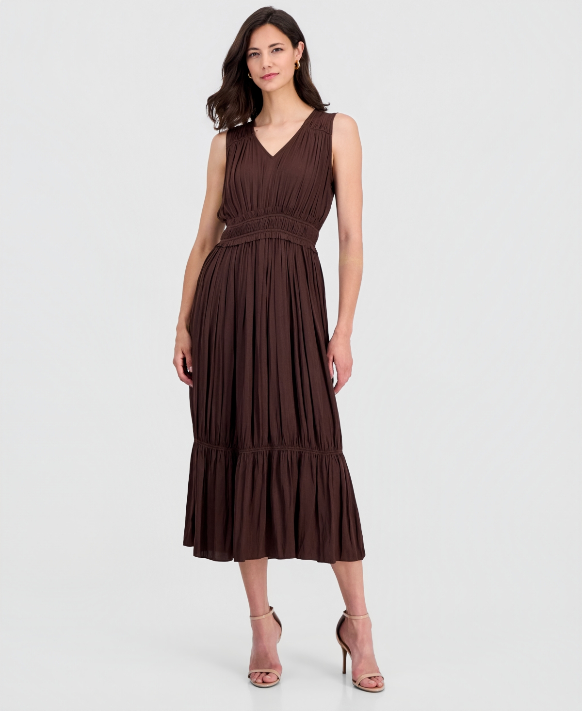 T Tahari Women’s V-Neck Sleeveless Fit & Flare Dress – Cocoa Bean T Tahari Women’s V-Neck Sleeveless Fit & Flare Dress – Cocoa Bean