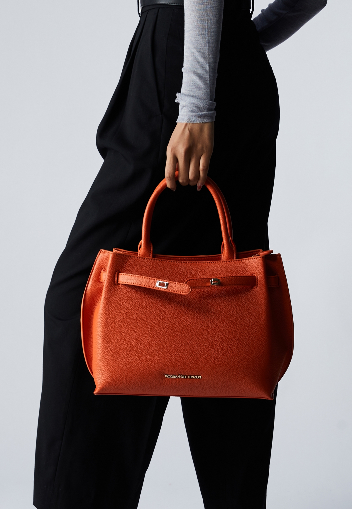 Woman handbag Medium satchel Victoria Hyde Lambeth – Orange Woman handbag Medium satchel Victoria Hyde Lambeth – Orange