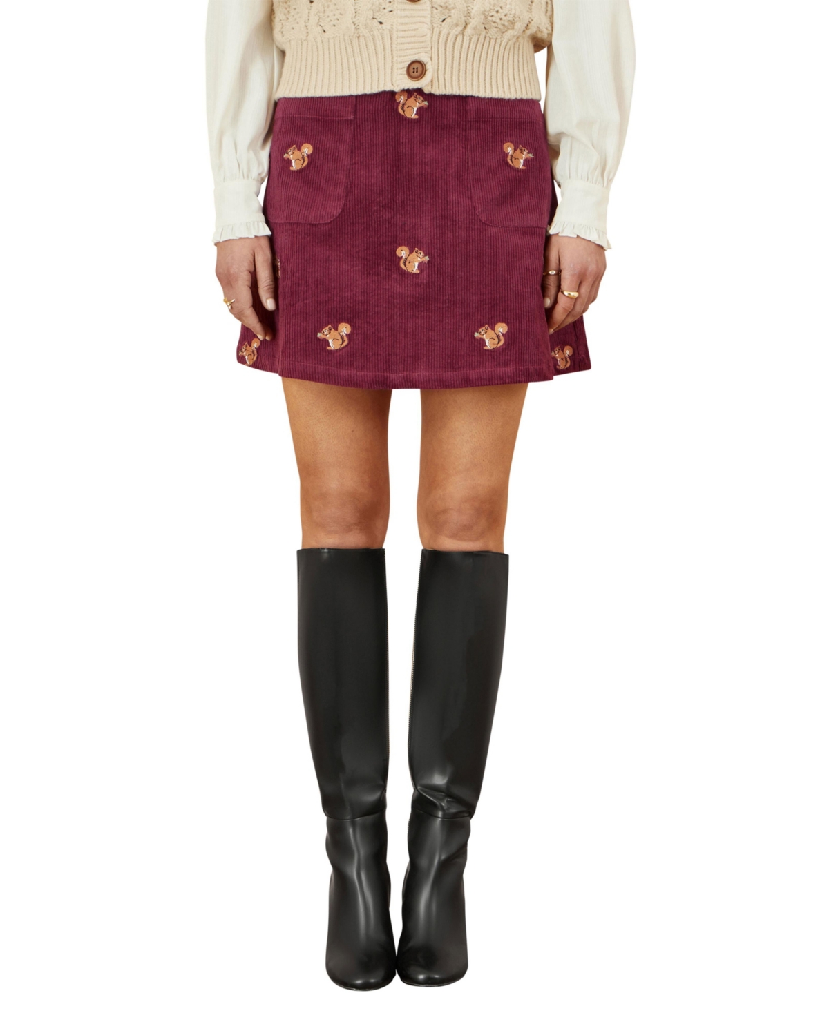 Yumi Women’s Corduroy Daisy Mini Skirt – Burgundy Yumi Women’s Corduroy Daisy Mini Skirt – Burgundy