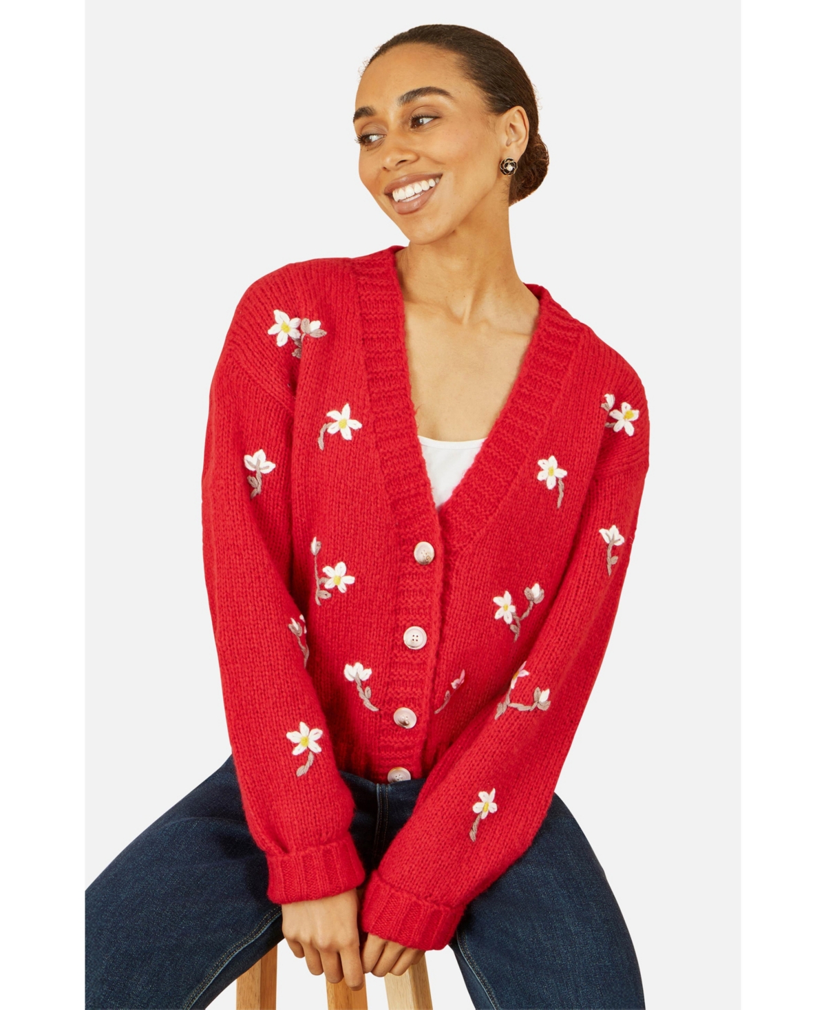 Yumi Women’s Hand Embroidered Chunky Knitted Cardigan – Red Yumi Women’s Hand Embroidered Chunky Knitted Cardigan – Red