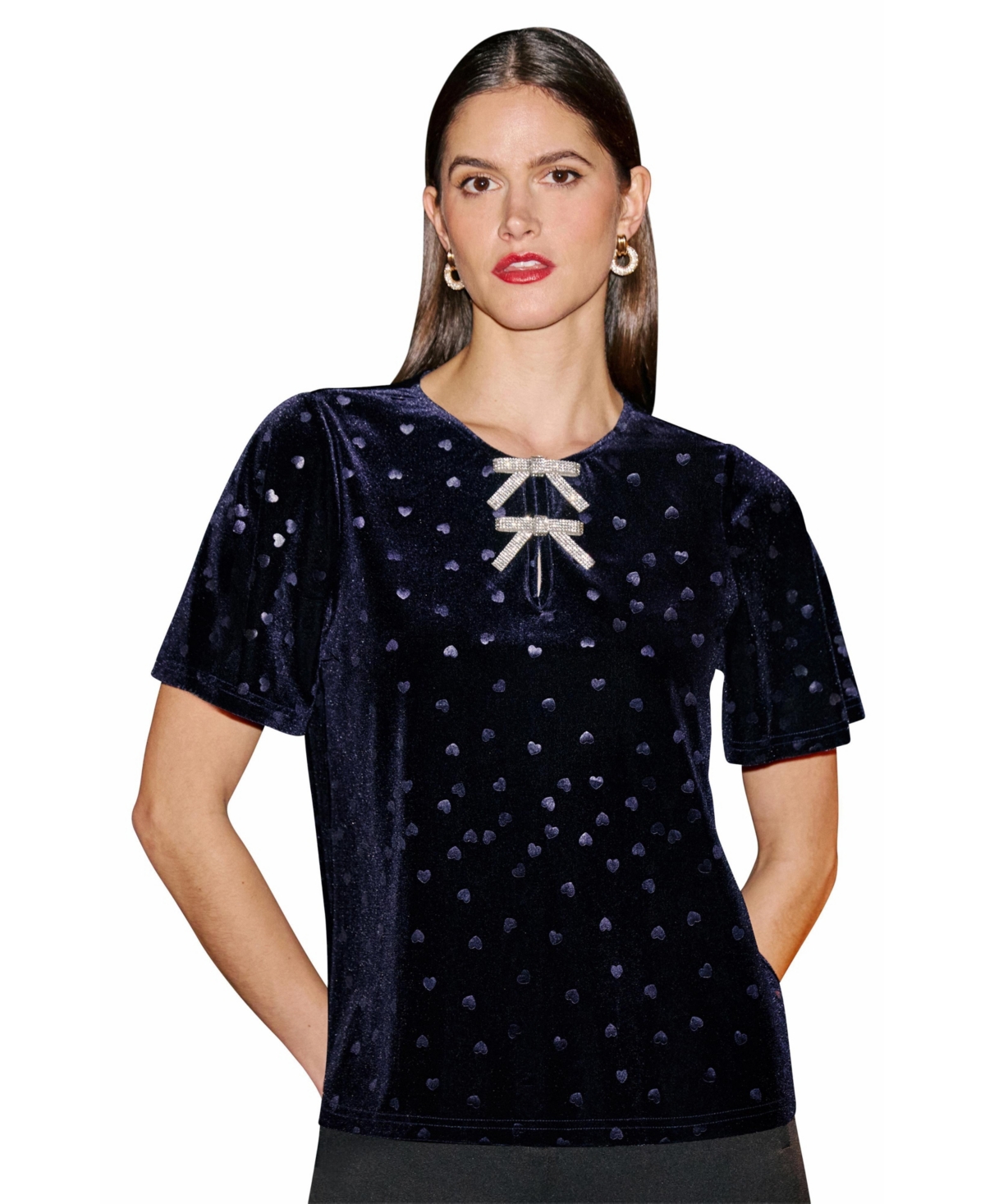 Yumi Women’s Velvet Heart and Bow Detail Top – Navy