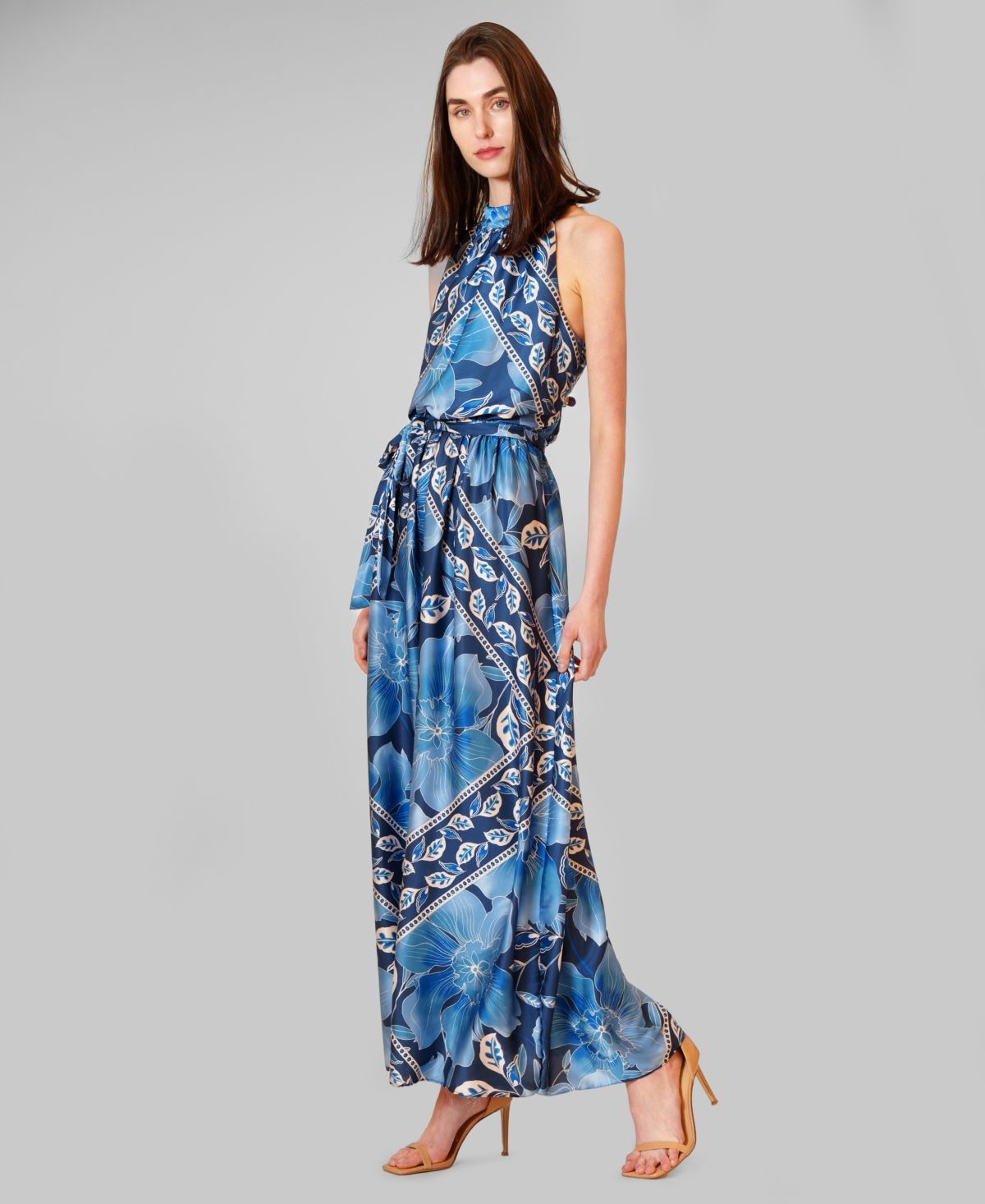 julia jordan Women’s Printed Satin Halter Neck Maxi Dress – Blue Multi julia jordan Women’s Printed Satin Halter Neck Maxi Dress – Blue Multi