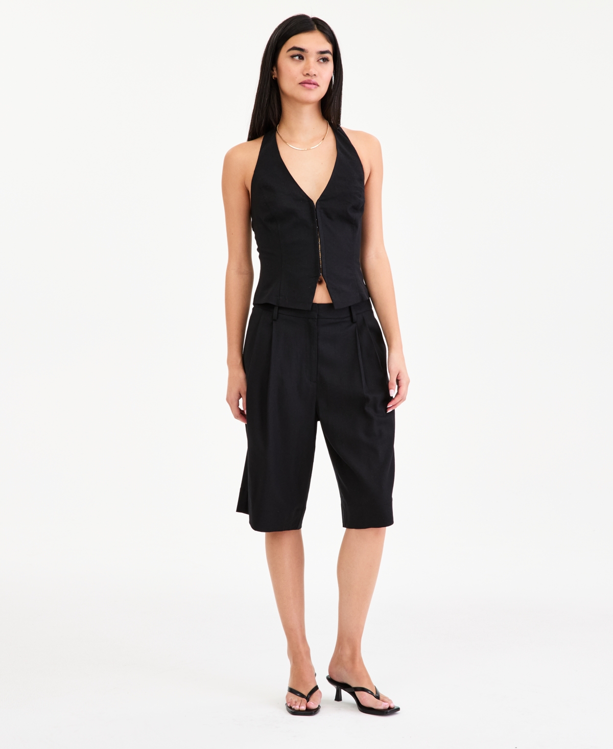 Bar Iii Women’s Pleated Bermuda Shorts, Macy’s Exclusive – Black
