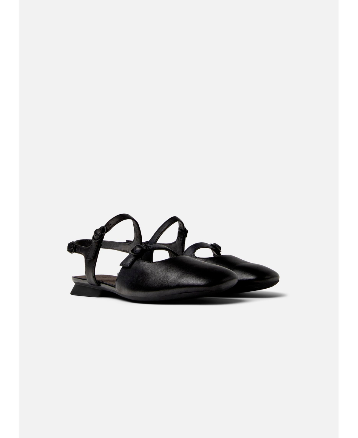 Camper Casi Myra Leather Semi-open Shoe – Black