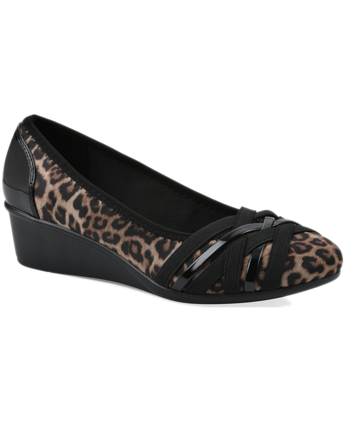 Cliffs by White Mountain Women’s Bowie Wedge Shoe – Tan/Leopard Cliffs by White Mountain Women’s Bowie Wedge Shoe – Tan/Leopard