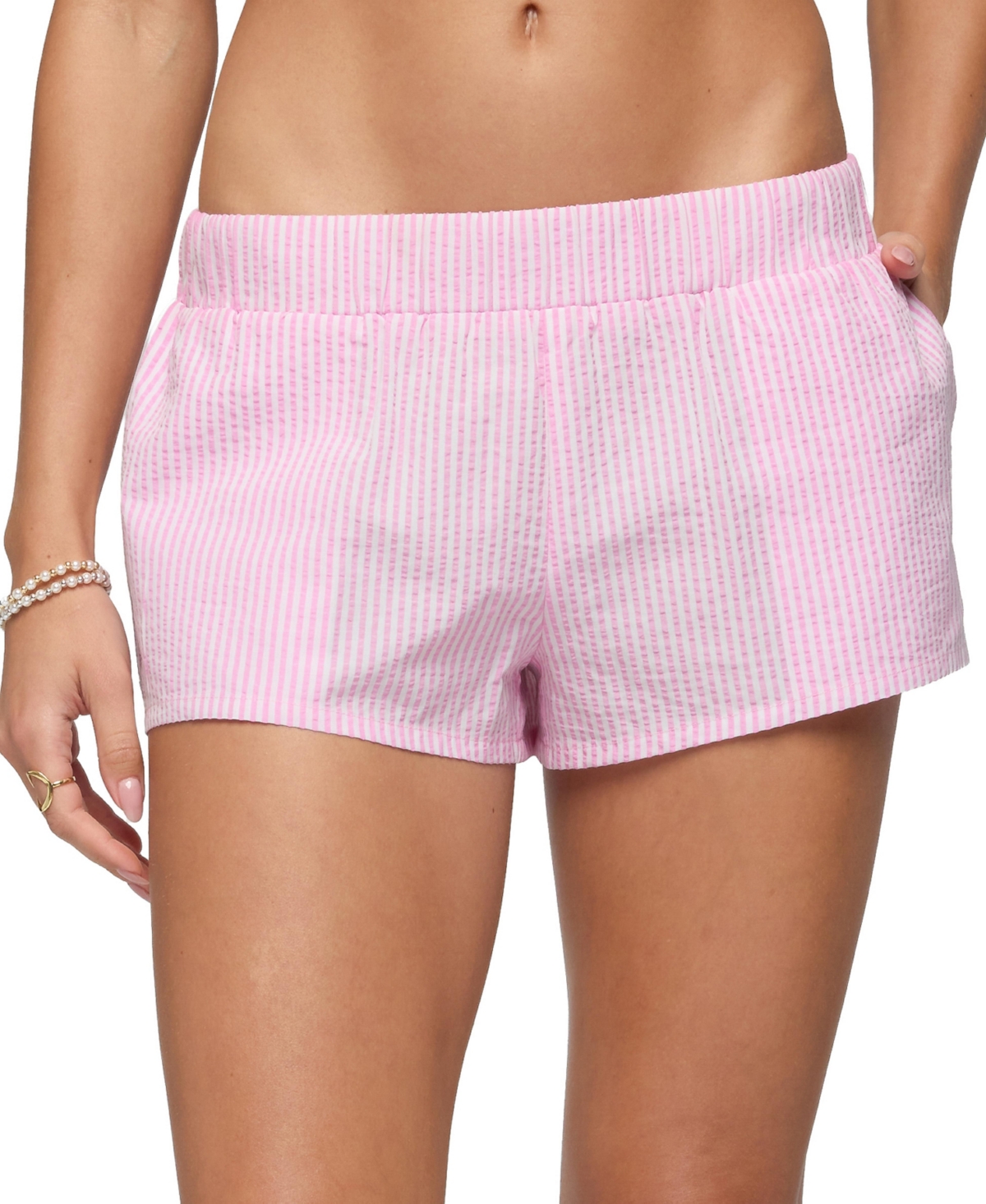 Edikted Women’s Amaliah Striped Shorts – Pink Edikted Women’s Amaliah Striped Shorts – Pink