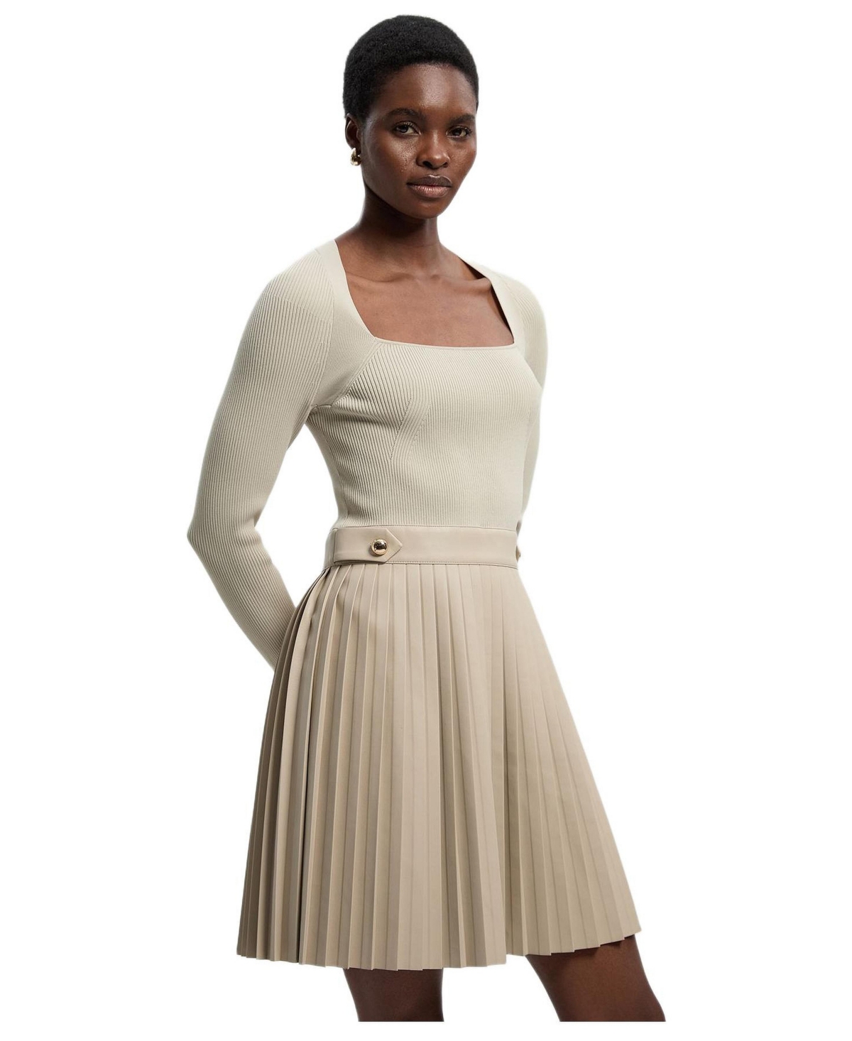 Karen Millen Women’s Square Neck Pleated Pu Skirt Mini Dress – Stone Karen Millen Women’s Square Neck Pleated Pu Skirt Mini Dress – Stone