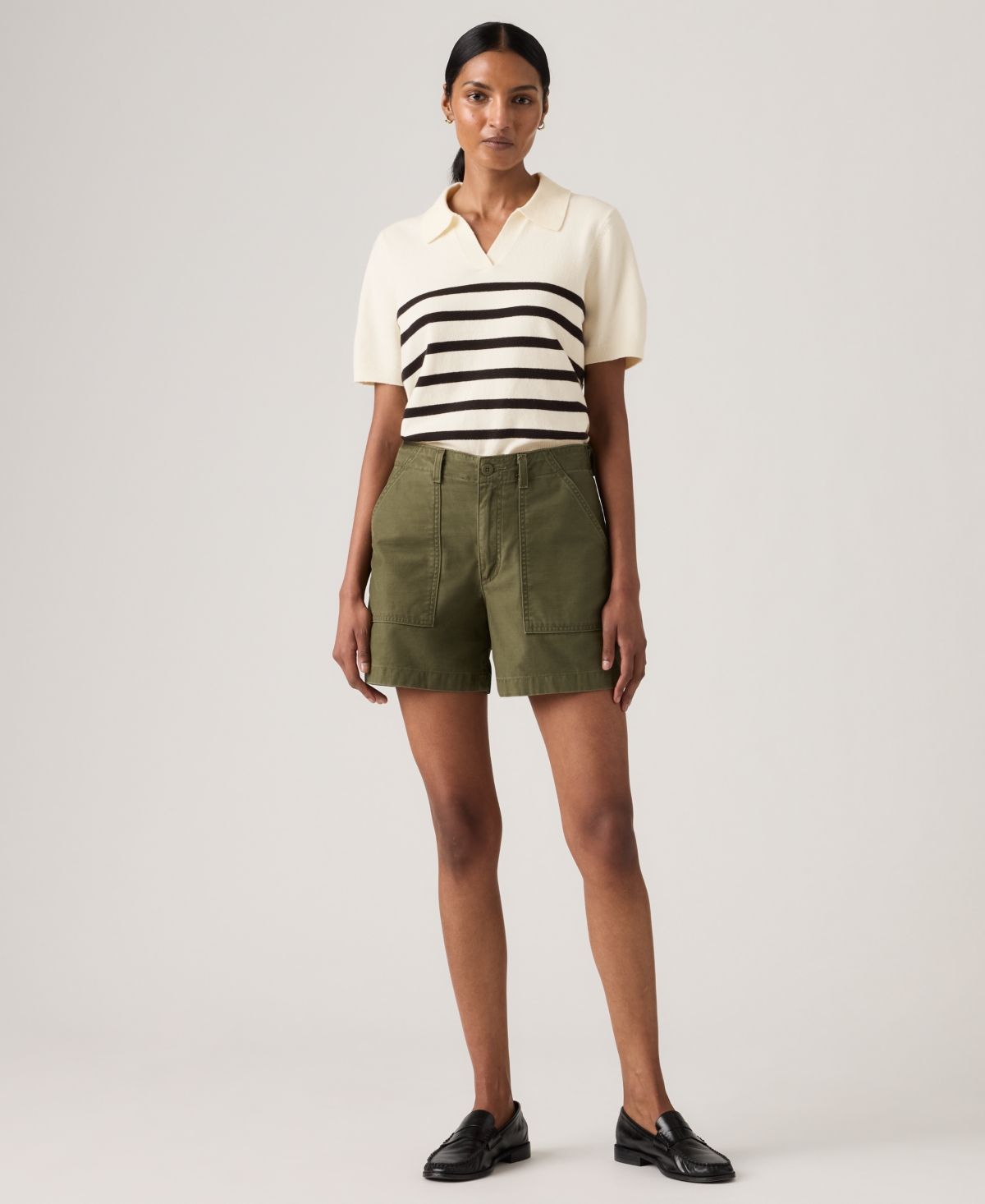 Levi’s Women’s Cinch Utility Mid-Rise Shorts – Ivy Green Levi’s Women’s Cinch Utility Mid-Rise Shorts – Ivy Green